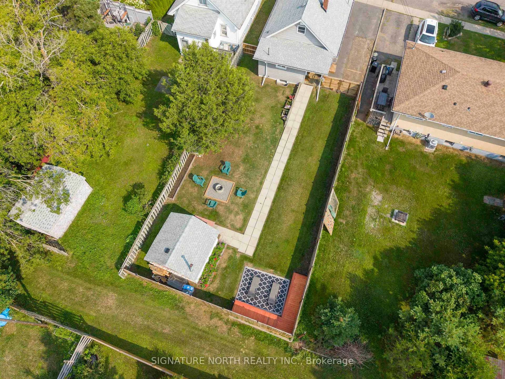 Photo 4 of 319 Lillian Street, Thunder Bay, Current River — HOMEH