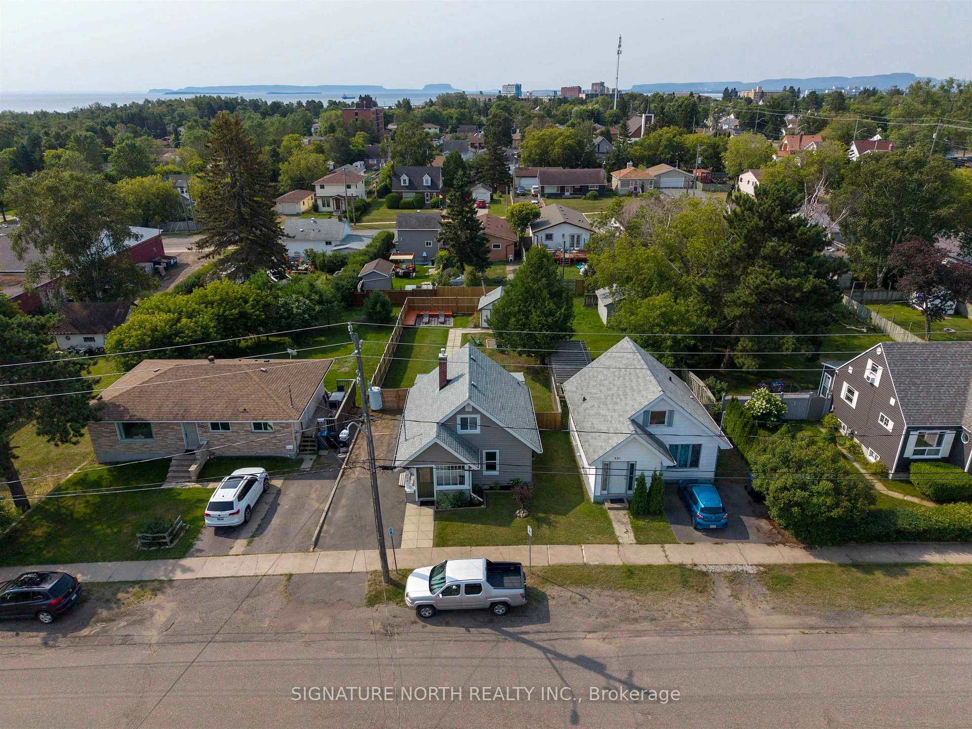 Photo 7 of 319 Lillian Street, Thunder Bay, Current River — HOMEH