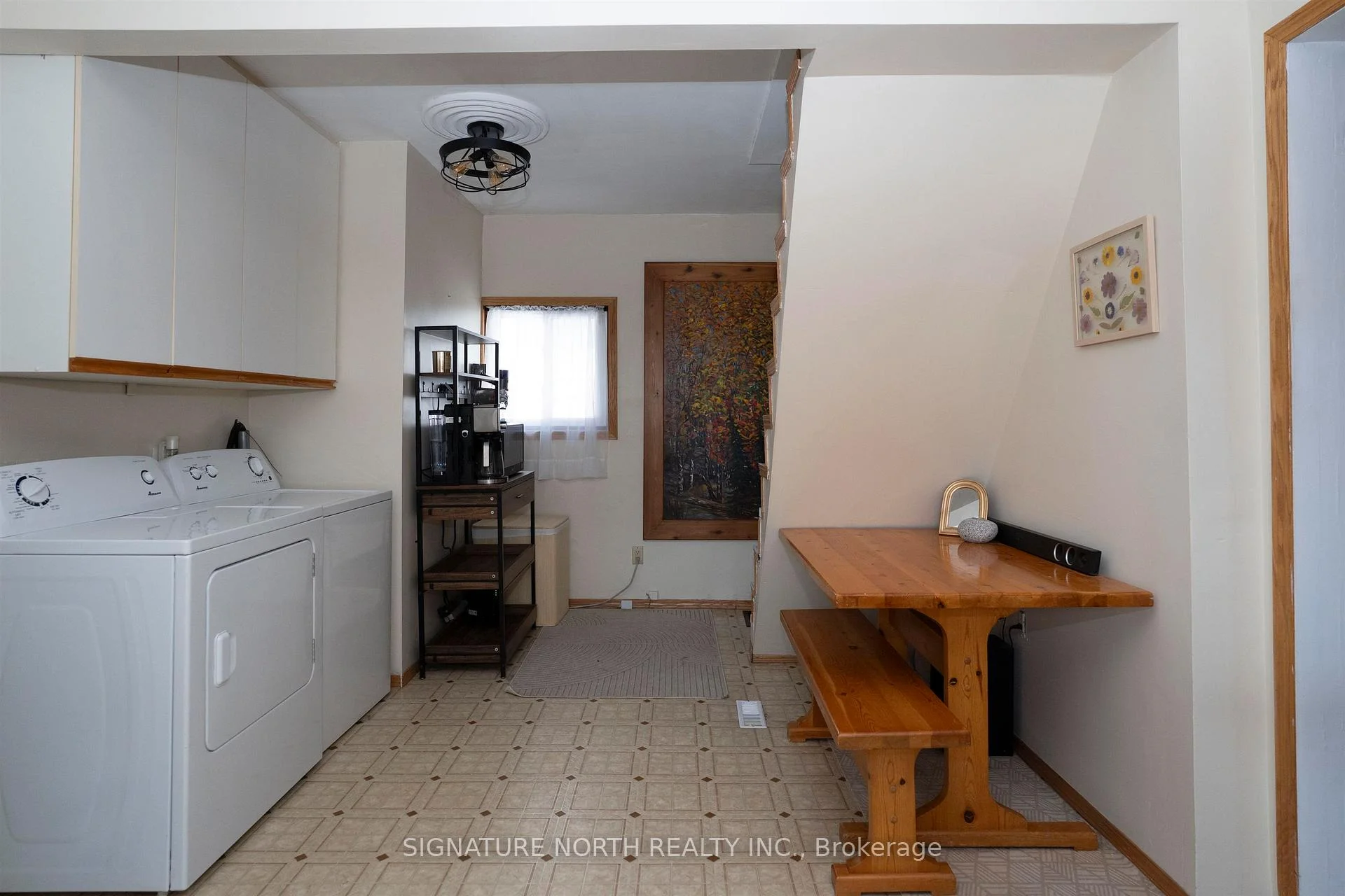 Photo 13 of 319 Lillian Street, Thunder Bay, Current River — HOMEH