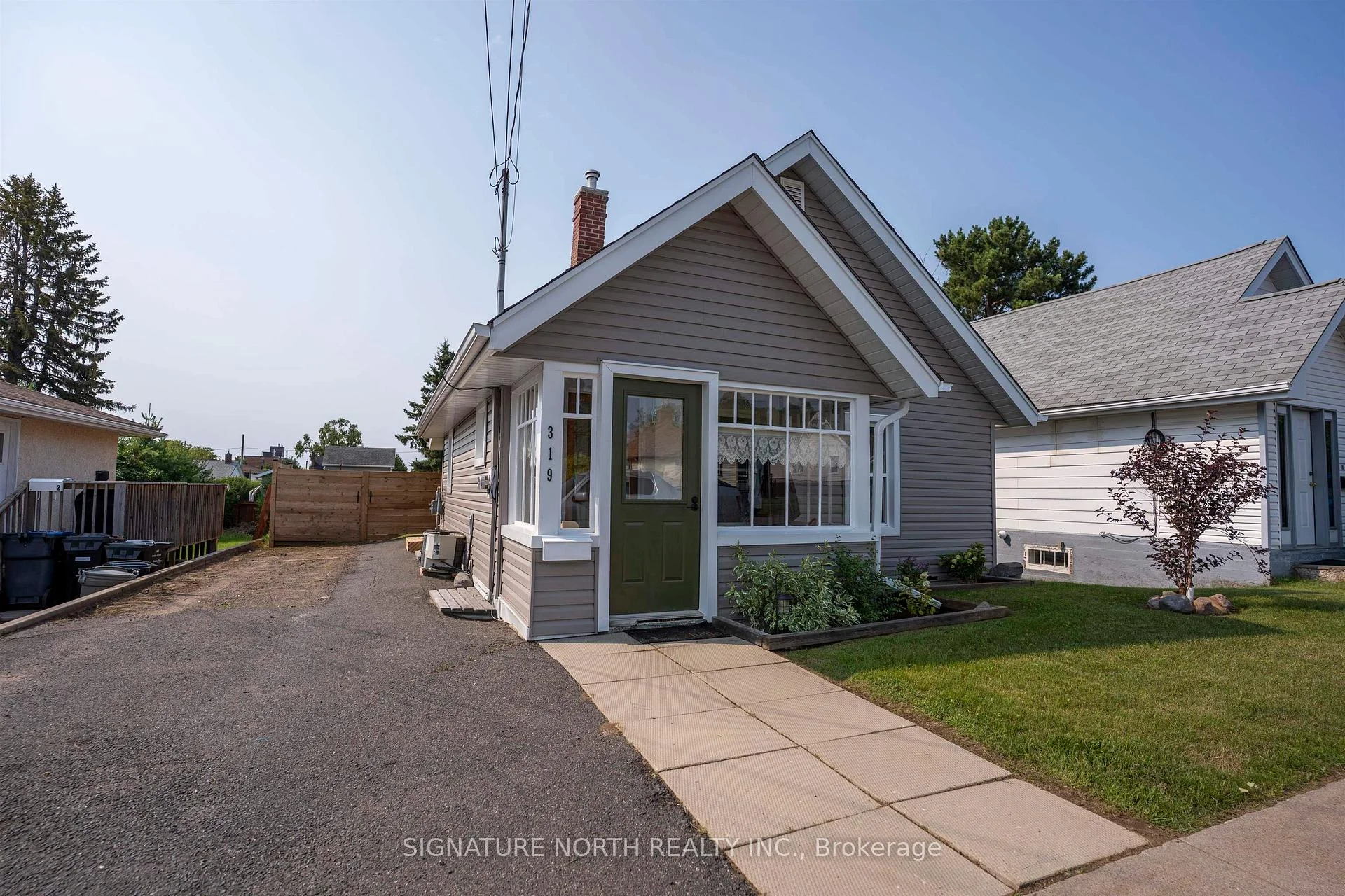 Photo 29 of 319 Lillian Street, Thunder Bay, Current River — HOMEH