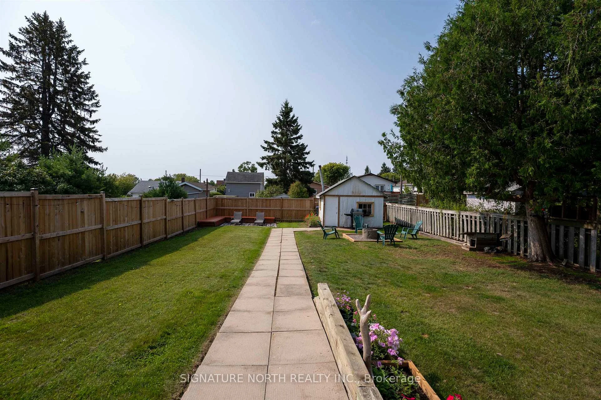 Photo 32 of 319 Lillian Street, Thunder Bay, Current River — HOMEH