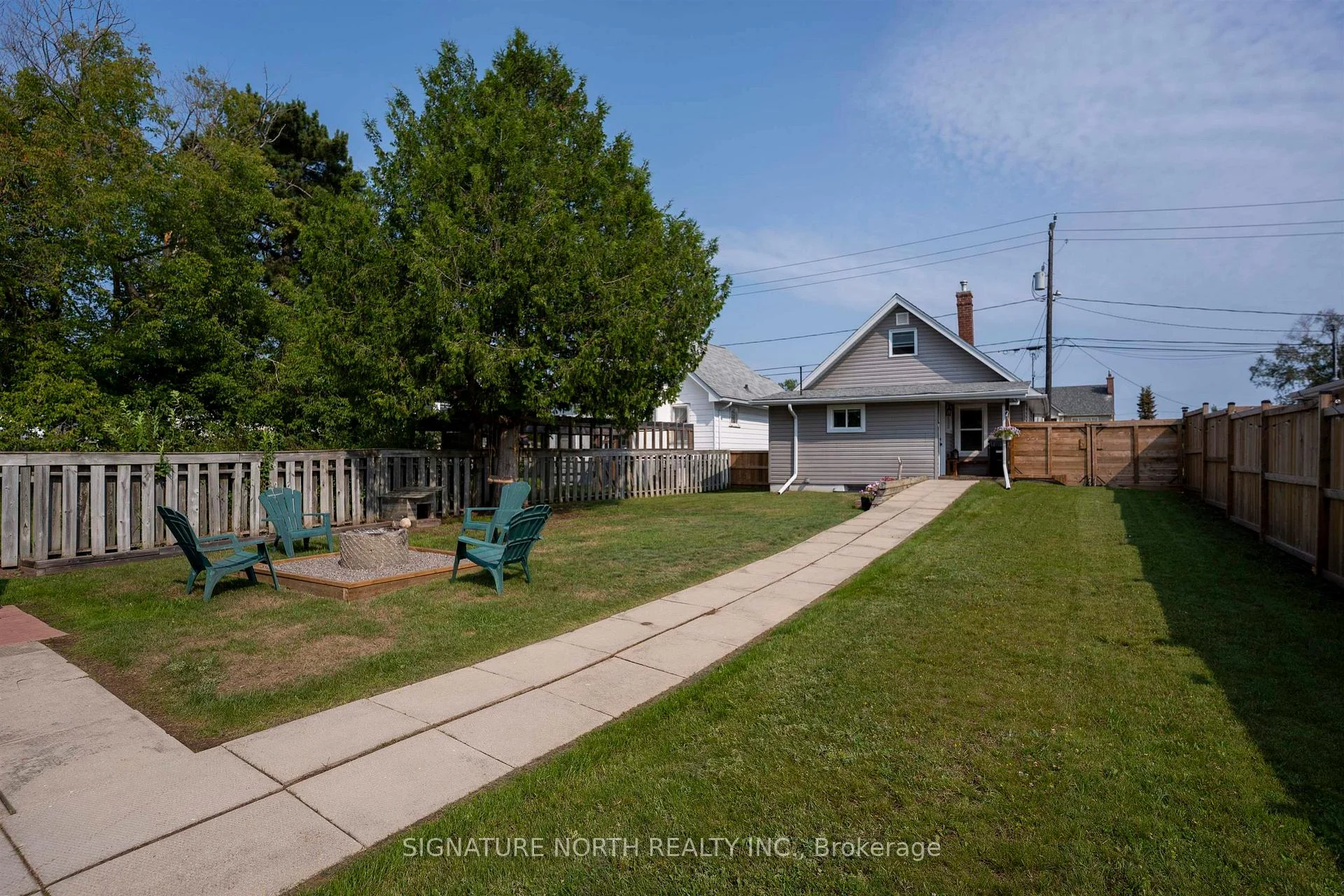 Photo 37 of 319 Lillian Street, Thunder Bay, Current River — HOMEH