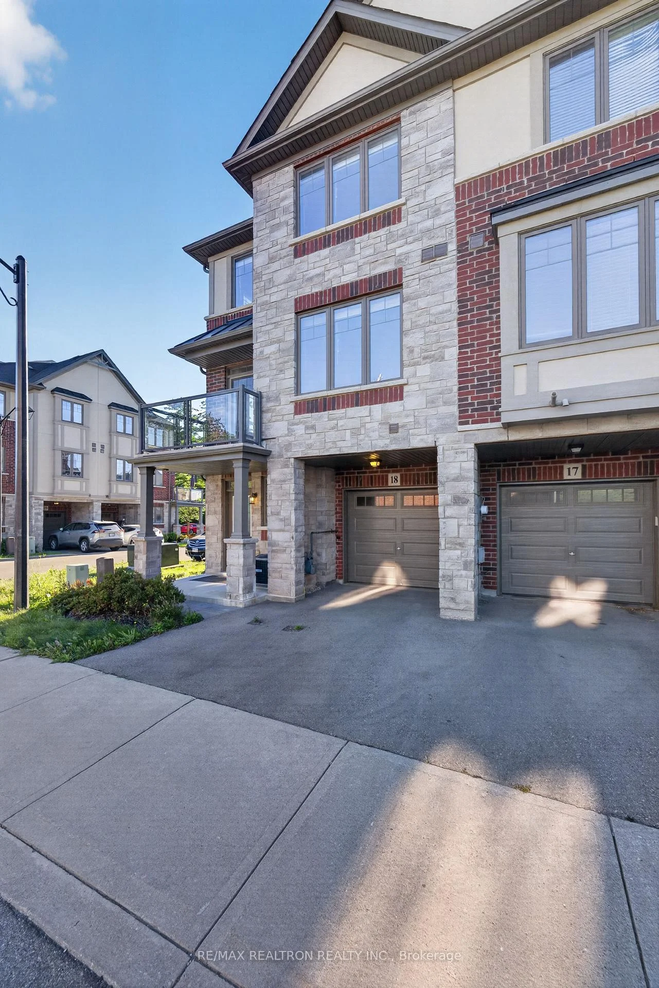 Photo 3 of Unit 18, 1169 Garner Road E, Hamilton, Ancaster — HOMEH