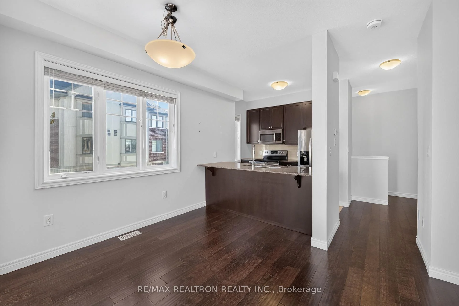 Photo 17 of Unit 18, 1169 Garner Road E, Hamilton, Ancaster — HOMEH
