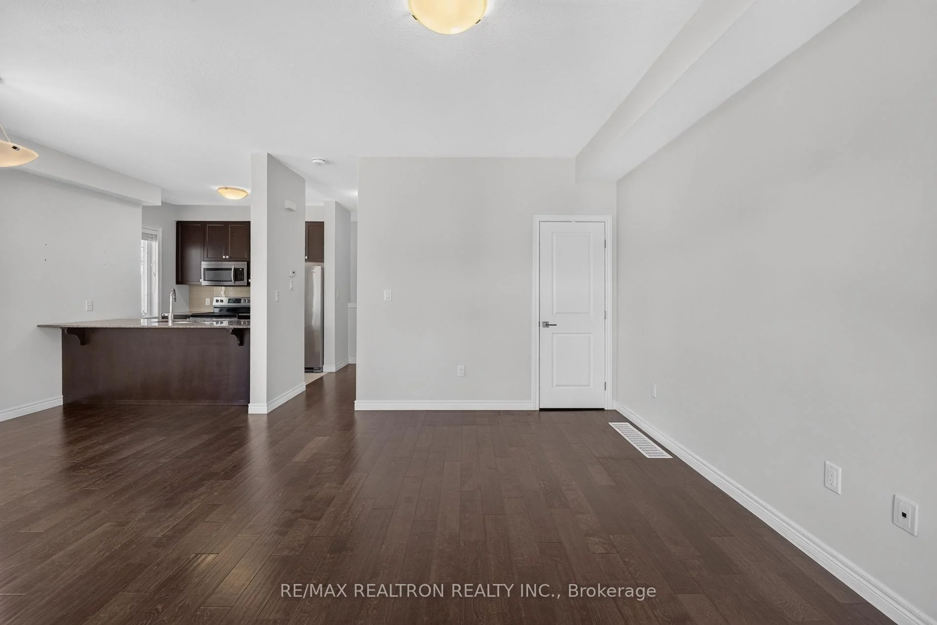 Photo 20 of Unit 18, 1169 Garner Road E, Hamilton, Ancaster — HOMEH