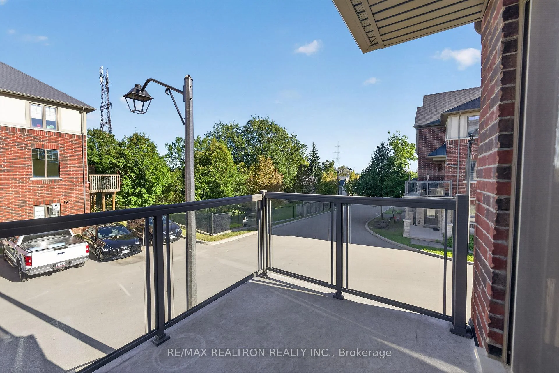 Photo 22 of Unit 18, 1169 Garner Road E, Hamilton, Ancaster — HOMEH