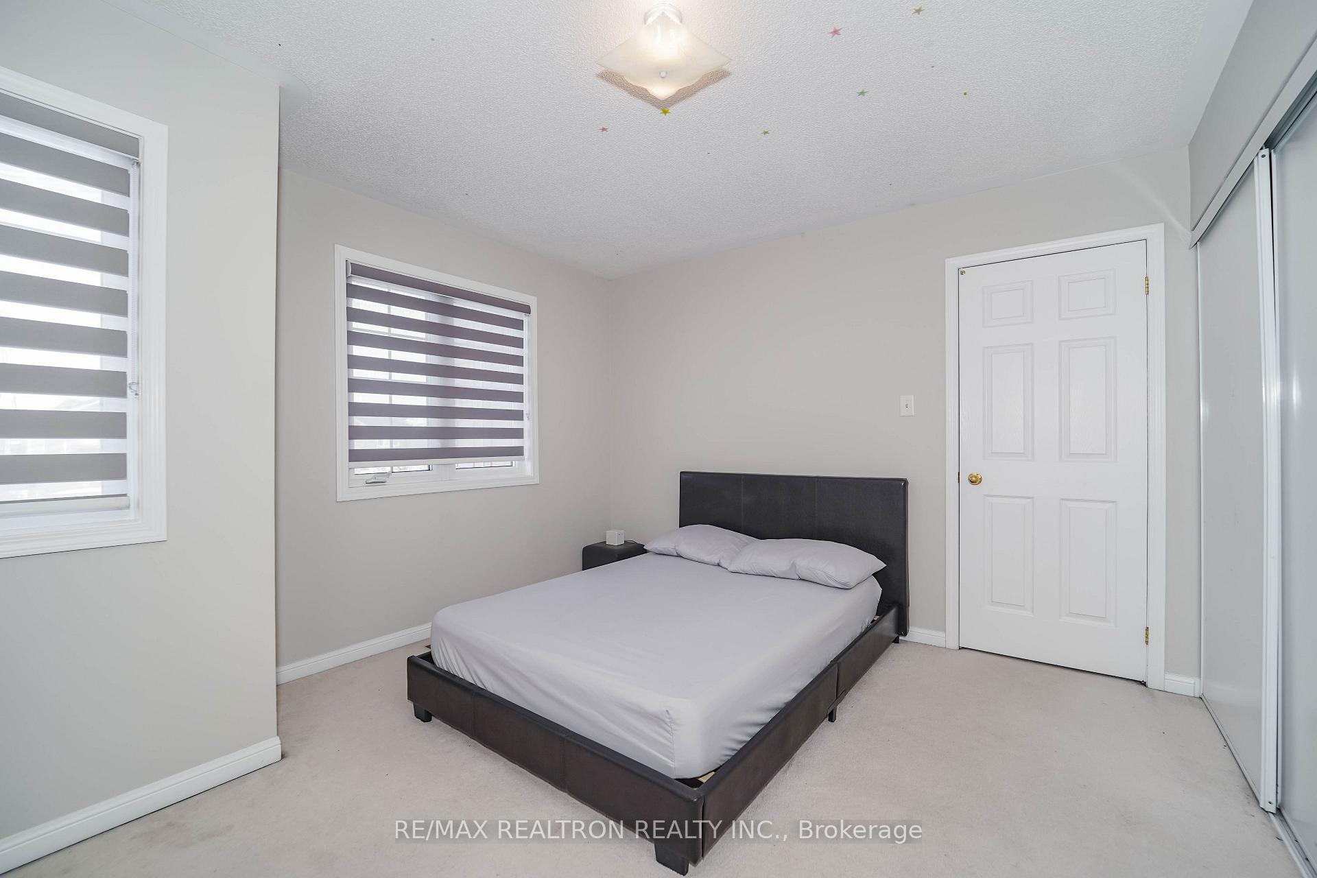 Photo 22 of 59 Scottsdale Drive, Clarington, Bowmanville — HOMEH