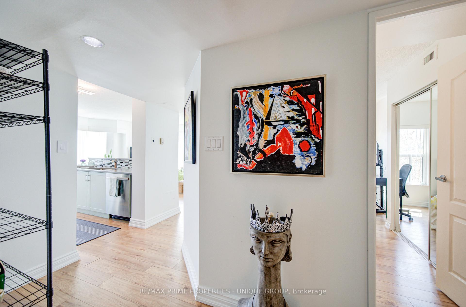Photo 6 of Unit 202, 97 Lawton Boulevard, Toronto, Yonge-St. Clair — HOMEH