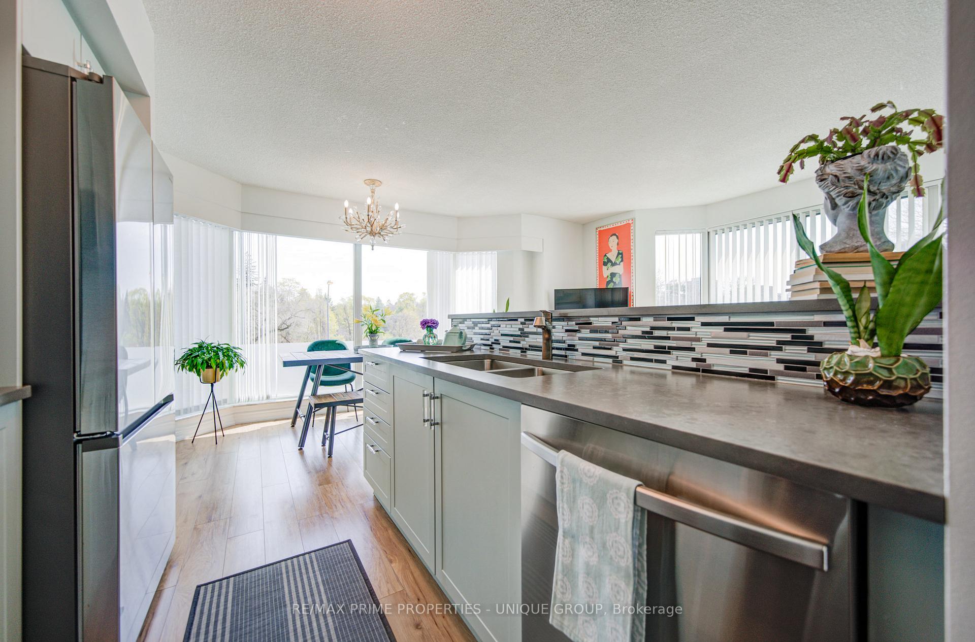 Photo 8 of Unit 202, 97 Lawton Boulevard, Toronto, Yonge-St. Clair — HOMEH