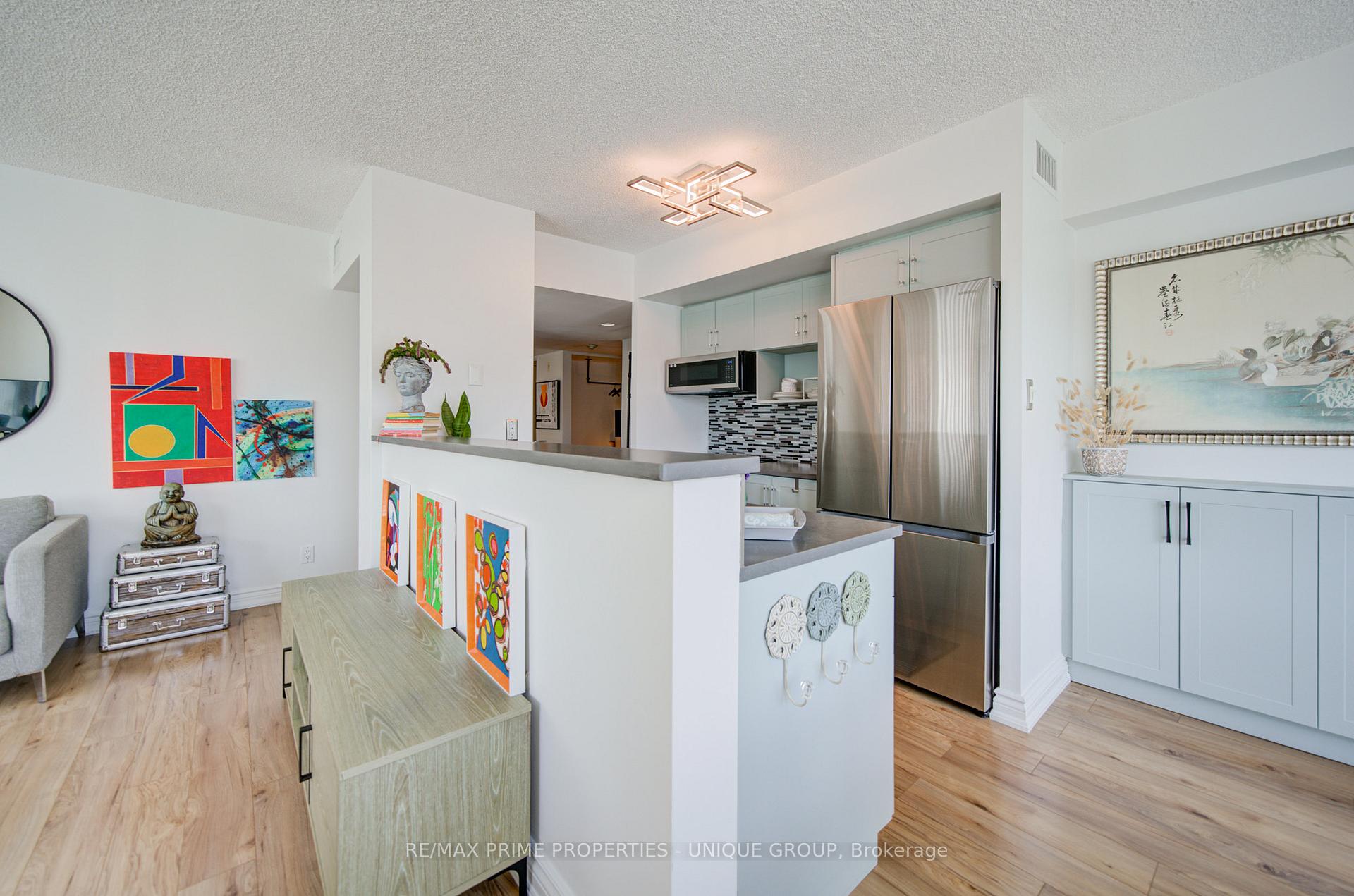 Photo 11 of Unit 202, 97 Lawton Boulevard, Toronto, Yonge-St. Clair — HOMEH
