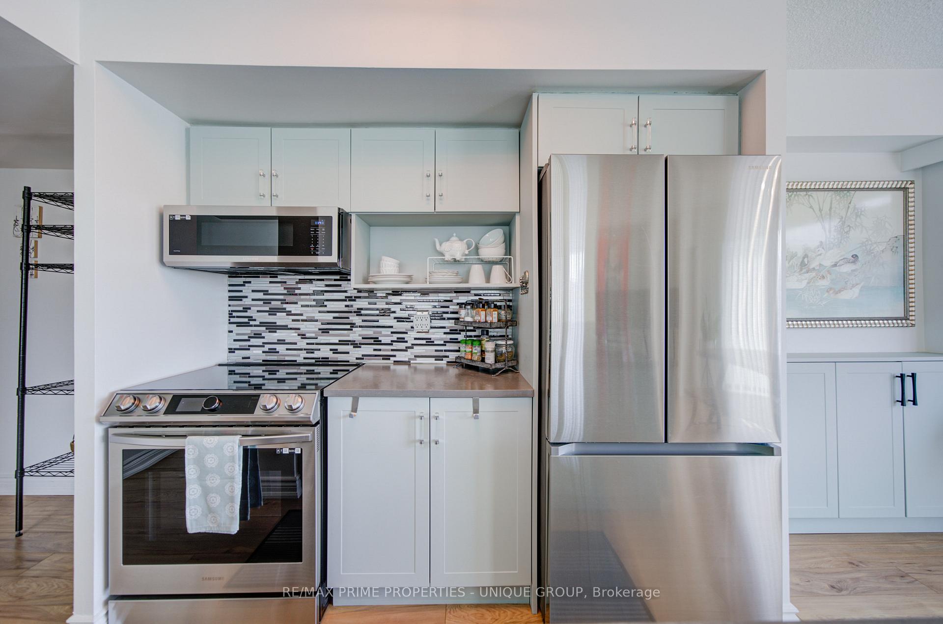 Photo 13 of Unit 202, 97 Lawton Boulevard, Toronto, Yonge-St. Clair — HOMEH