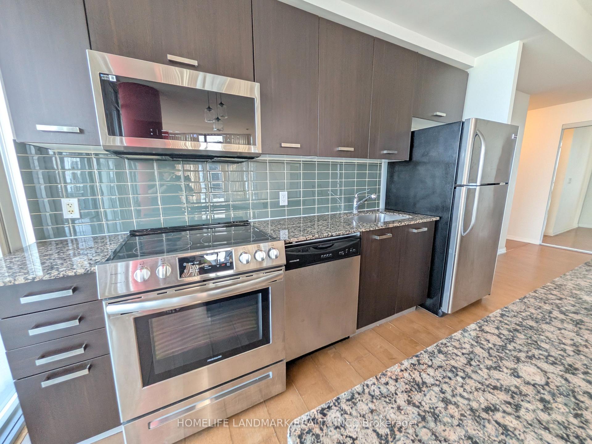 Photo 24 of Unit 3310, 832 Bay Street, Toronto, Bay Street Corridor — HOMEH