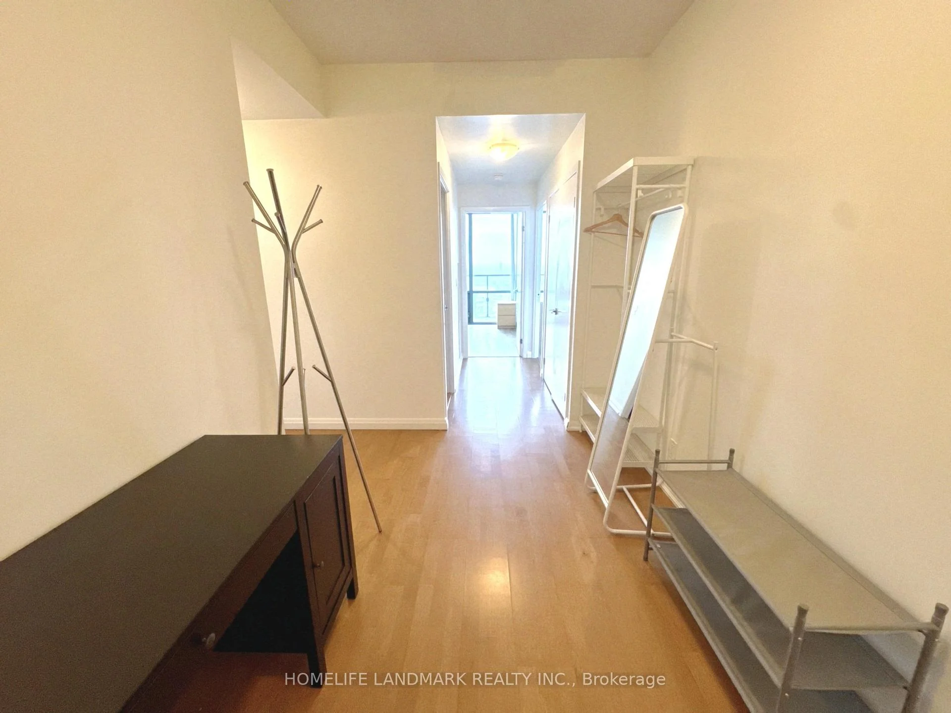 Photo 4 of Unit 3310, 832 Bay Street, Toronto, Bay Street Corridor — HOMEH