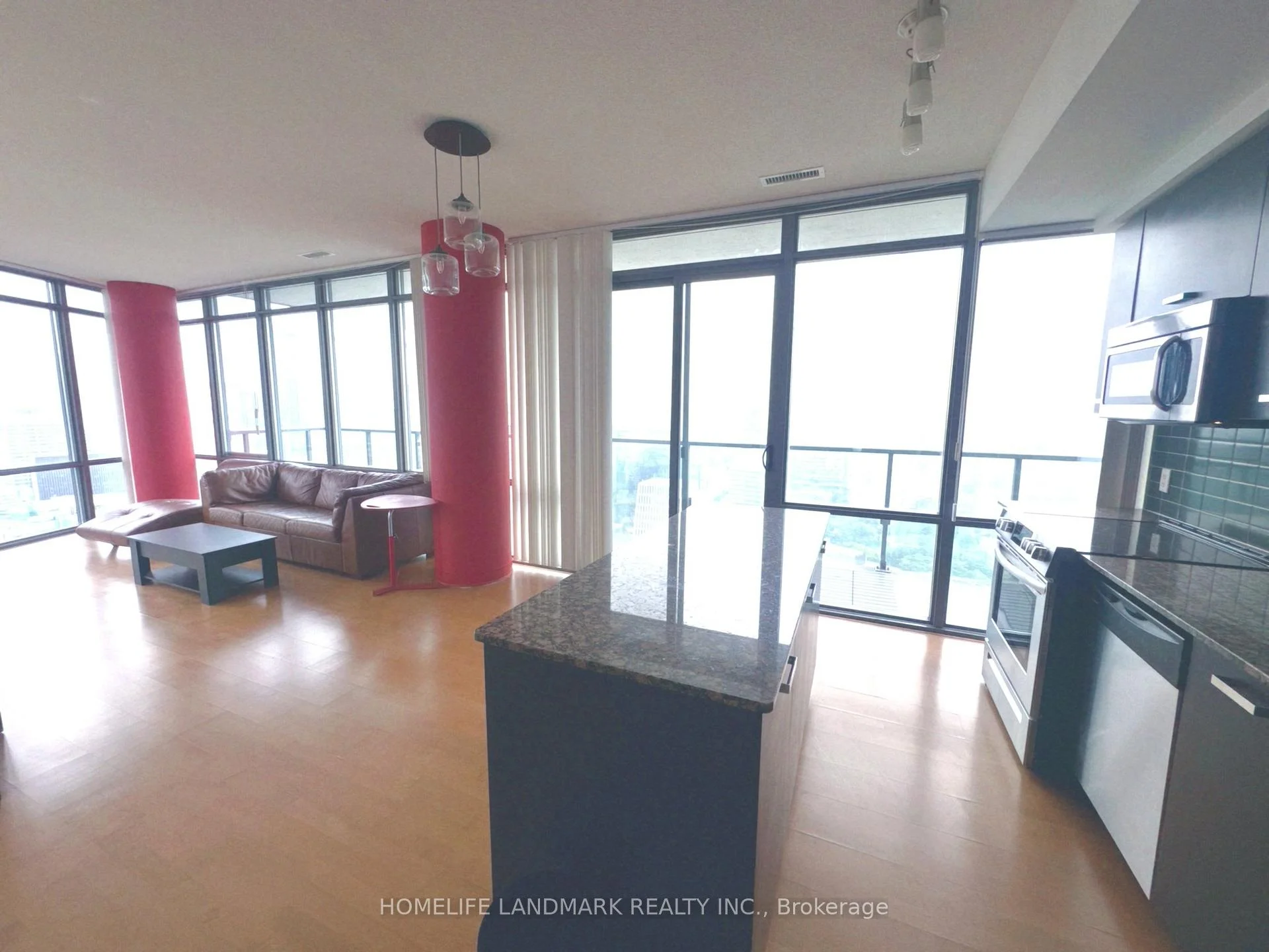 Photo 22 of Unit 3310, 832 Bay Street, Toronto, Bay Street Corridor — HOMEH