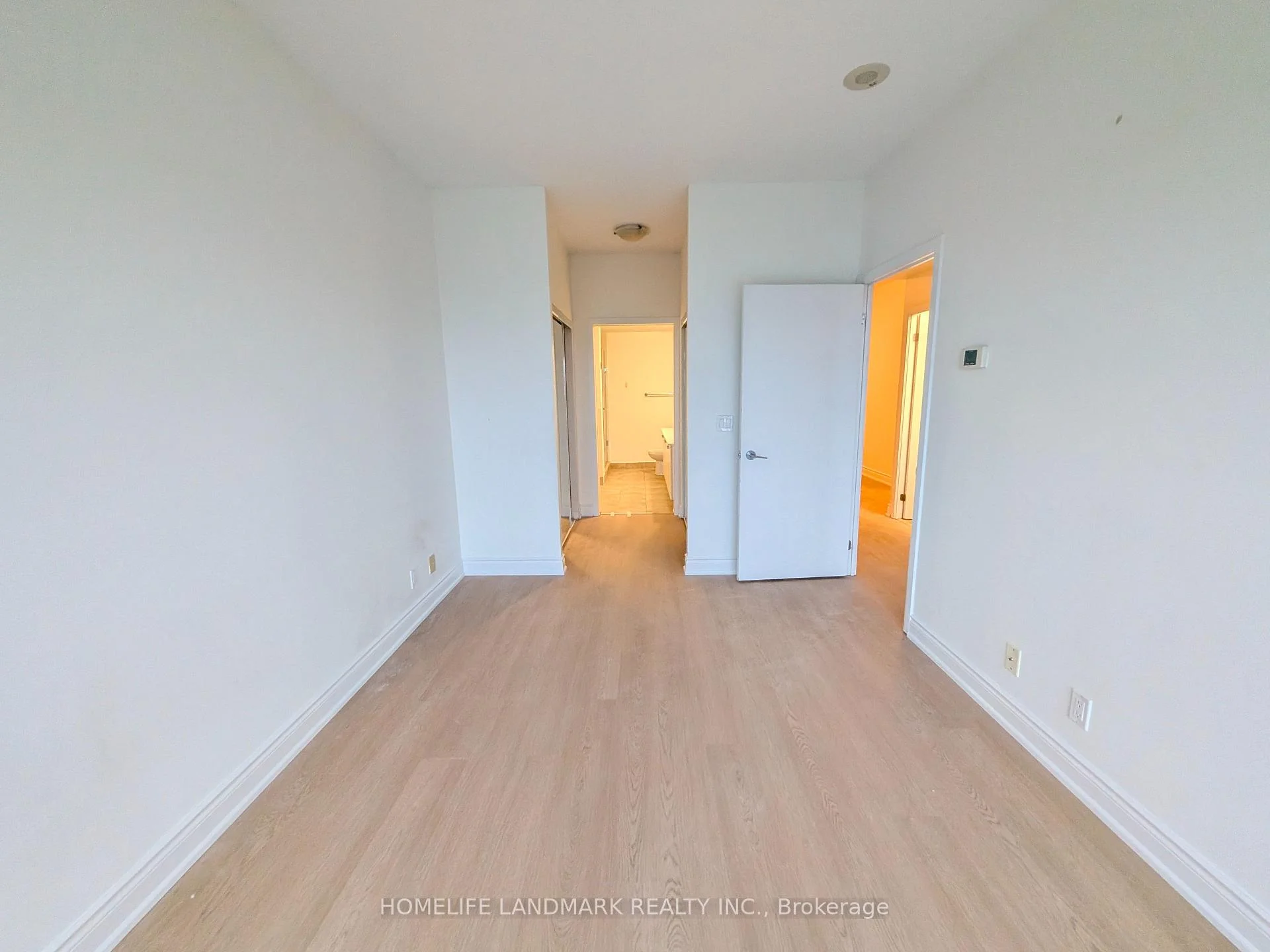 Photo 44 of Unit 3310, 832 Bay Street, Toronto, Bay Street Corridor — HOMEH
