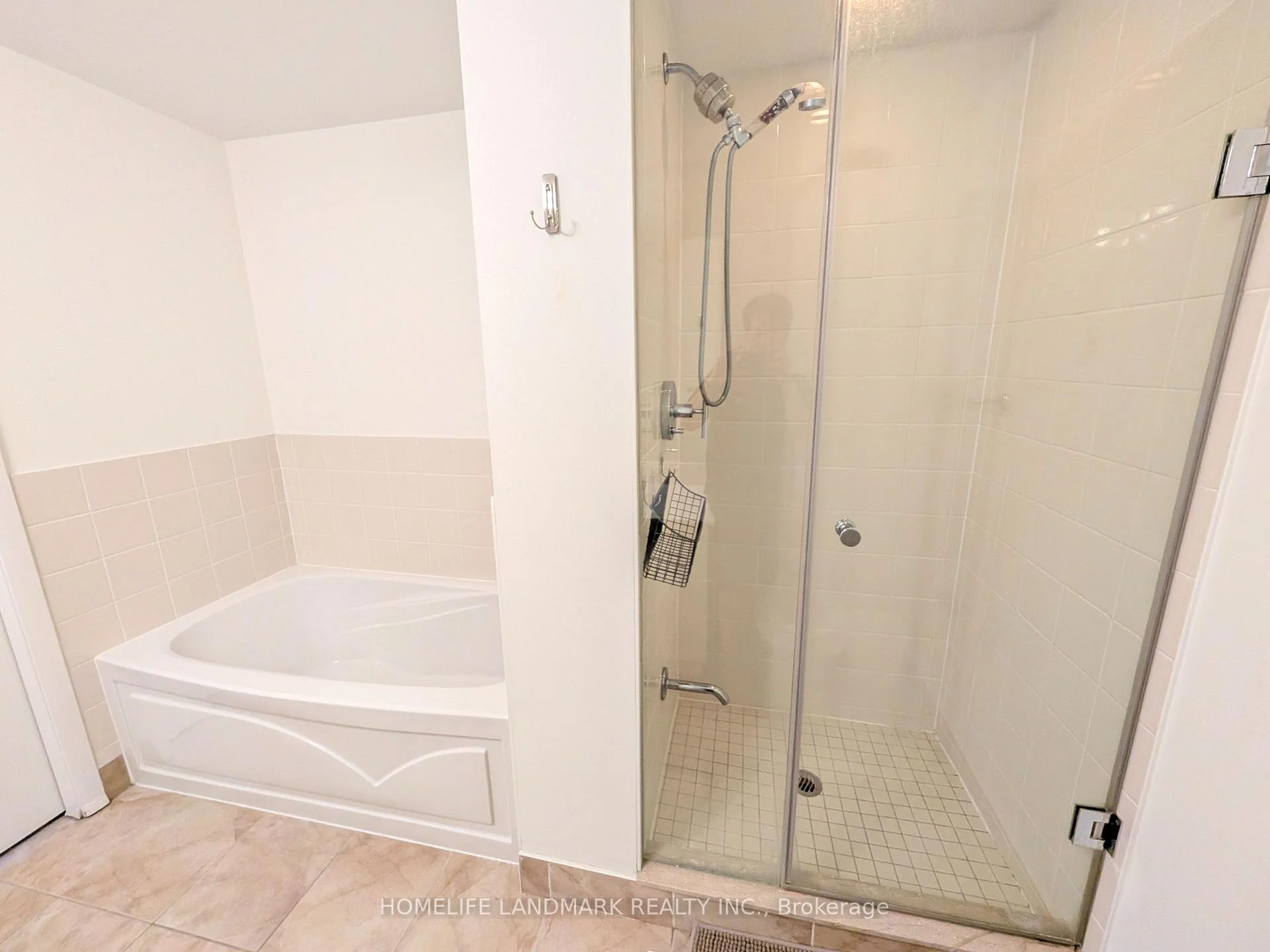 Photo 50 of Unit 3310, 832 Bay Street, Toronto, Bay Street Corridor — HOMEH