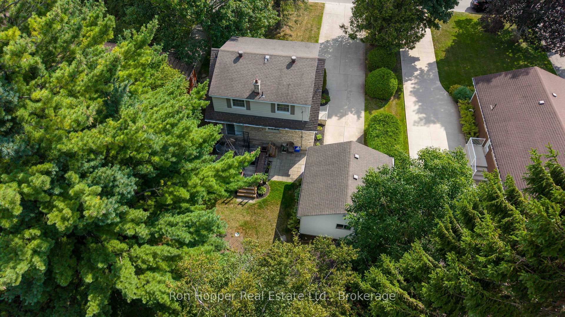 Photo 6 of 680 6th Avenue W, Owen Sound — HOMEH