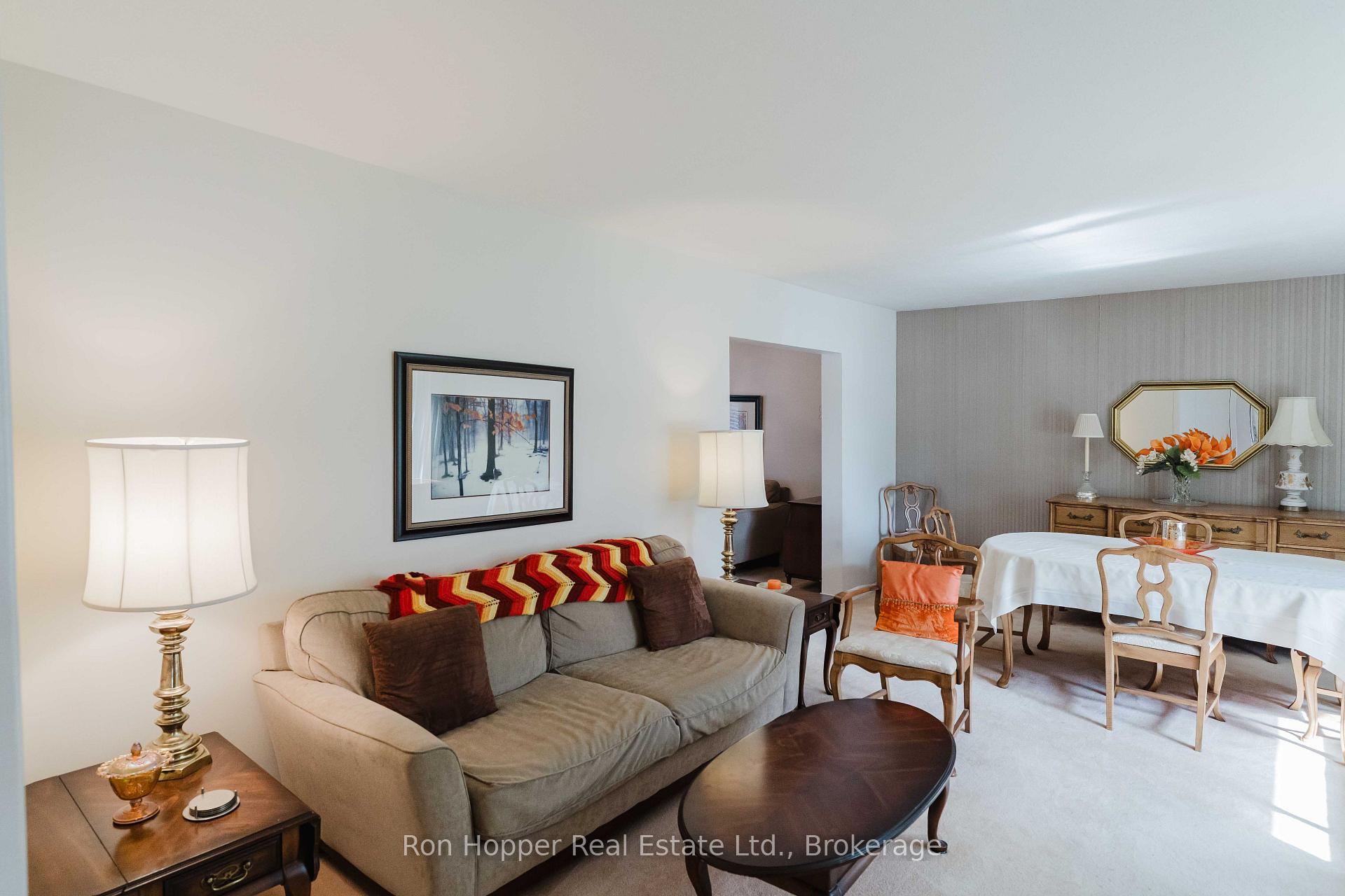 Photo 9 of 680 6th Avenue W, Owen Sound — HOMEH