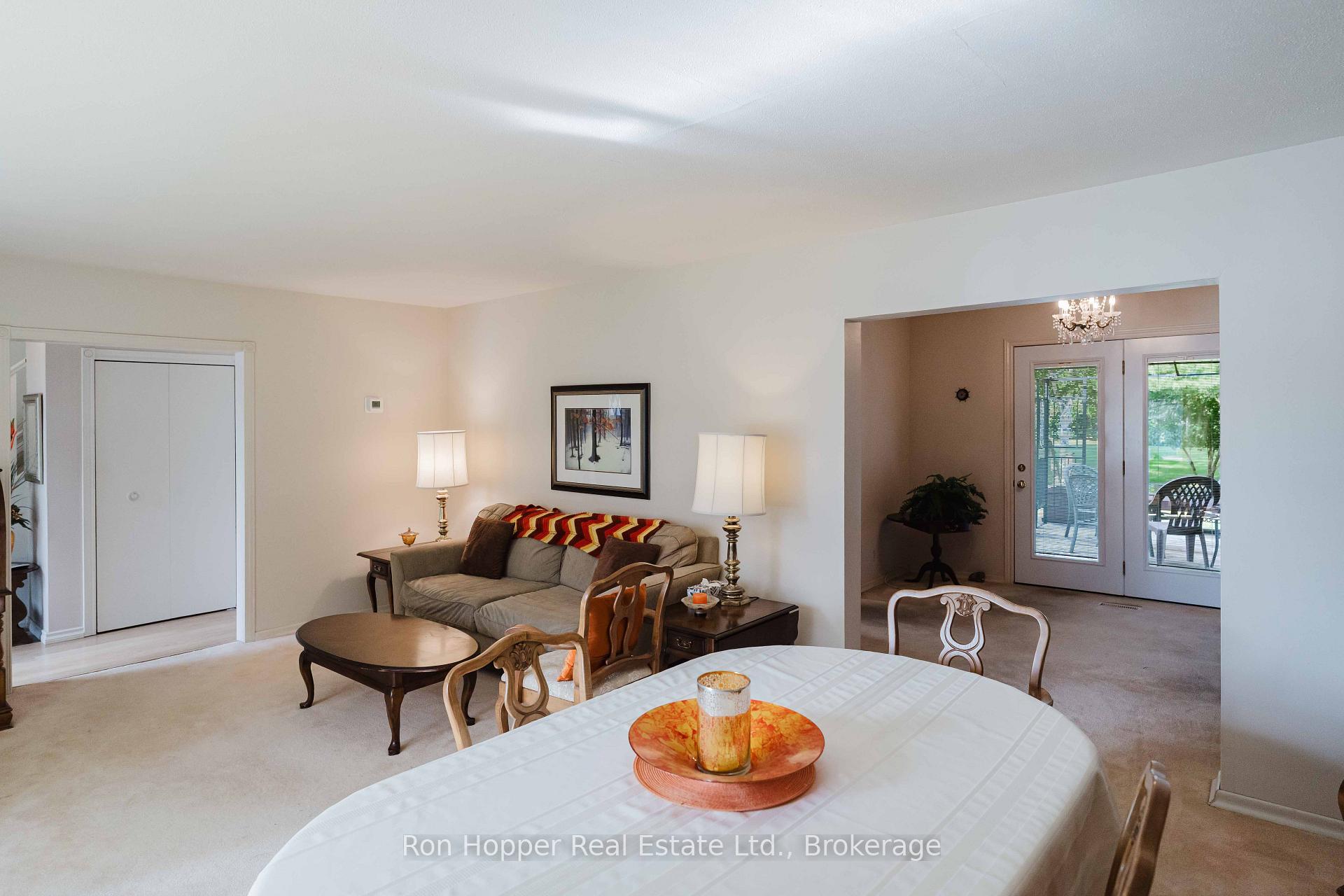 Photo 10 of 680 6th Avenue W, Owen Sound — HOMEH