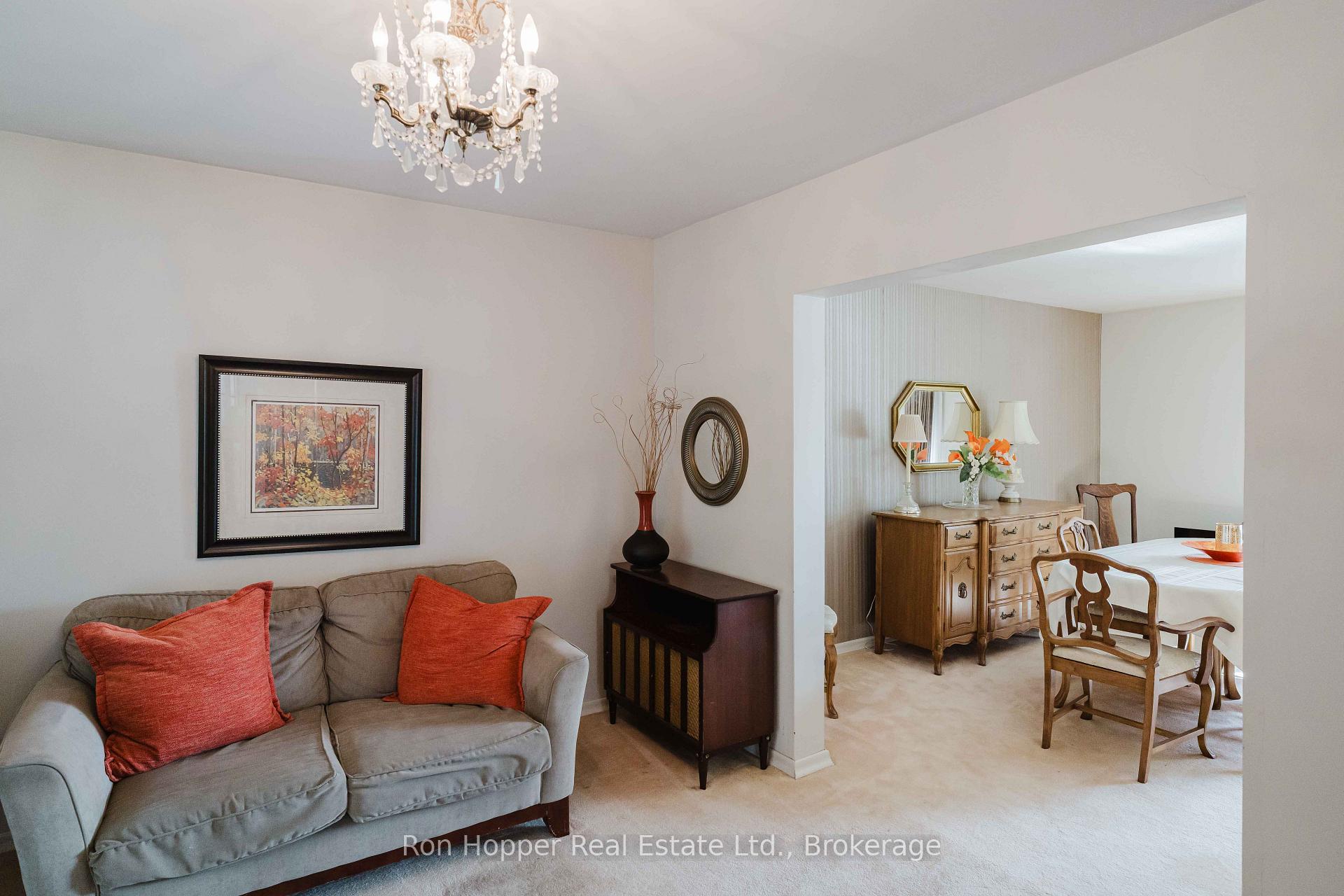 Photo 13 of 680 6th Avenue W, Owen Sound — HOMEH