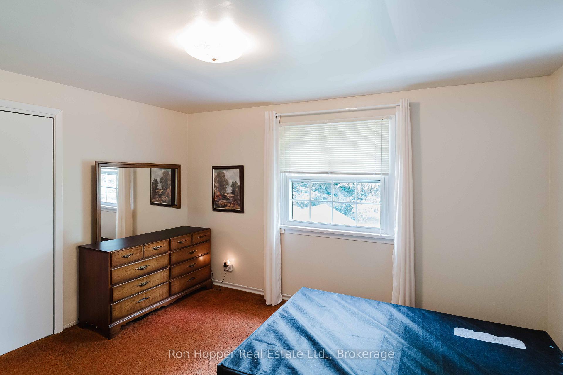 Photo 23 of 680 6th Avenue W, Owen Sound — HOMEH
