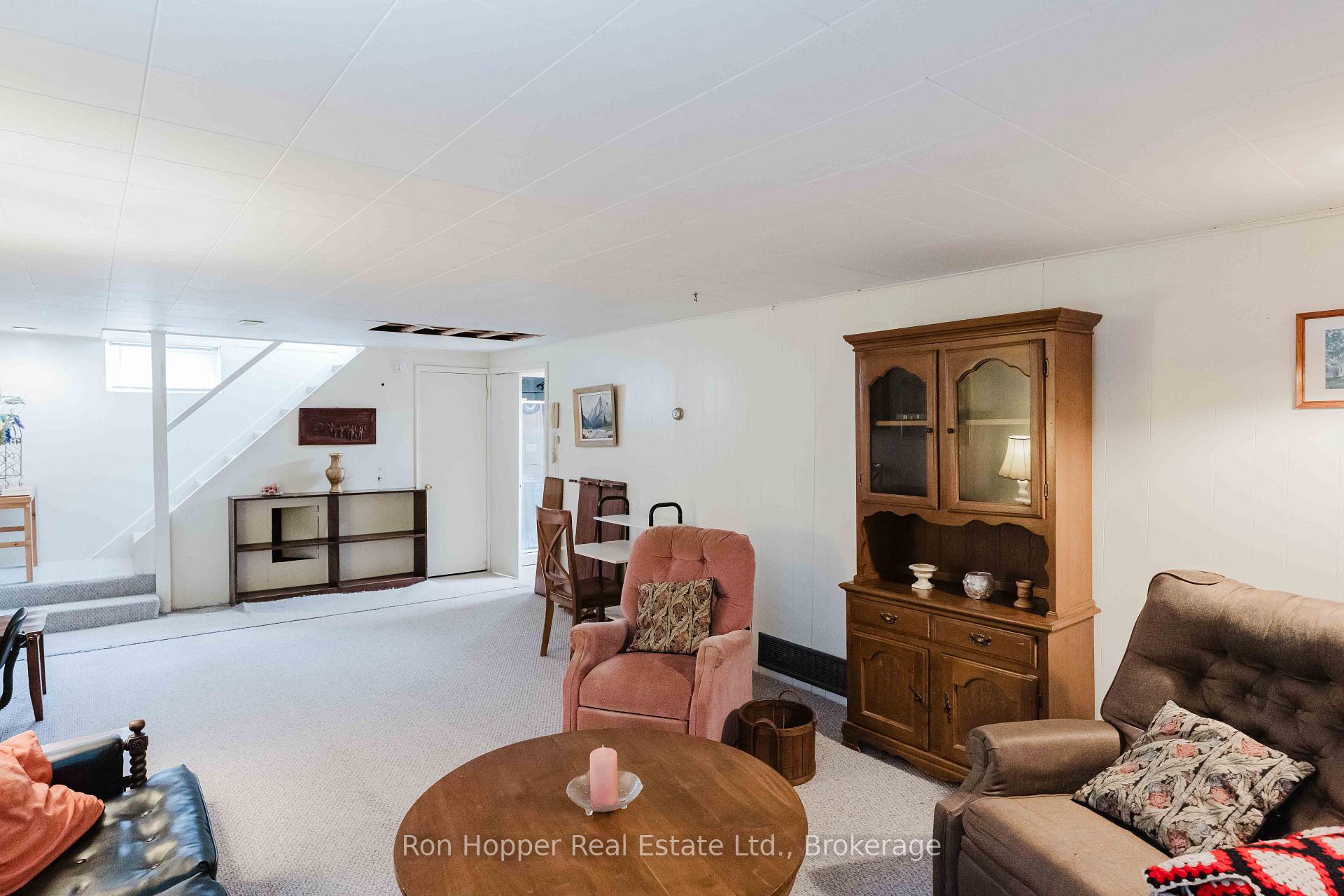 Photo 30 of 680 6th Avenue W, Owen Sound — HOMEH