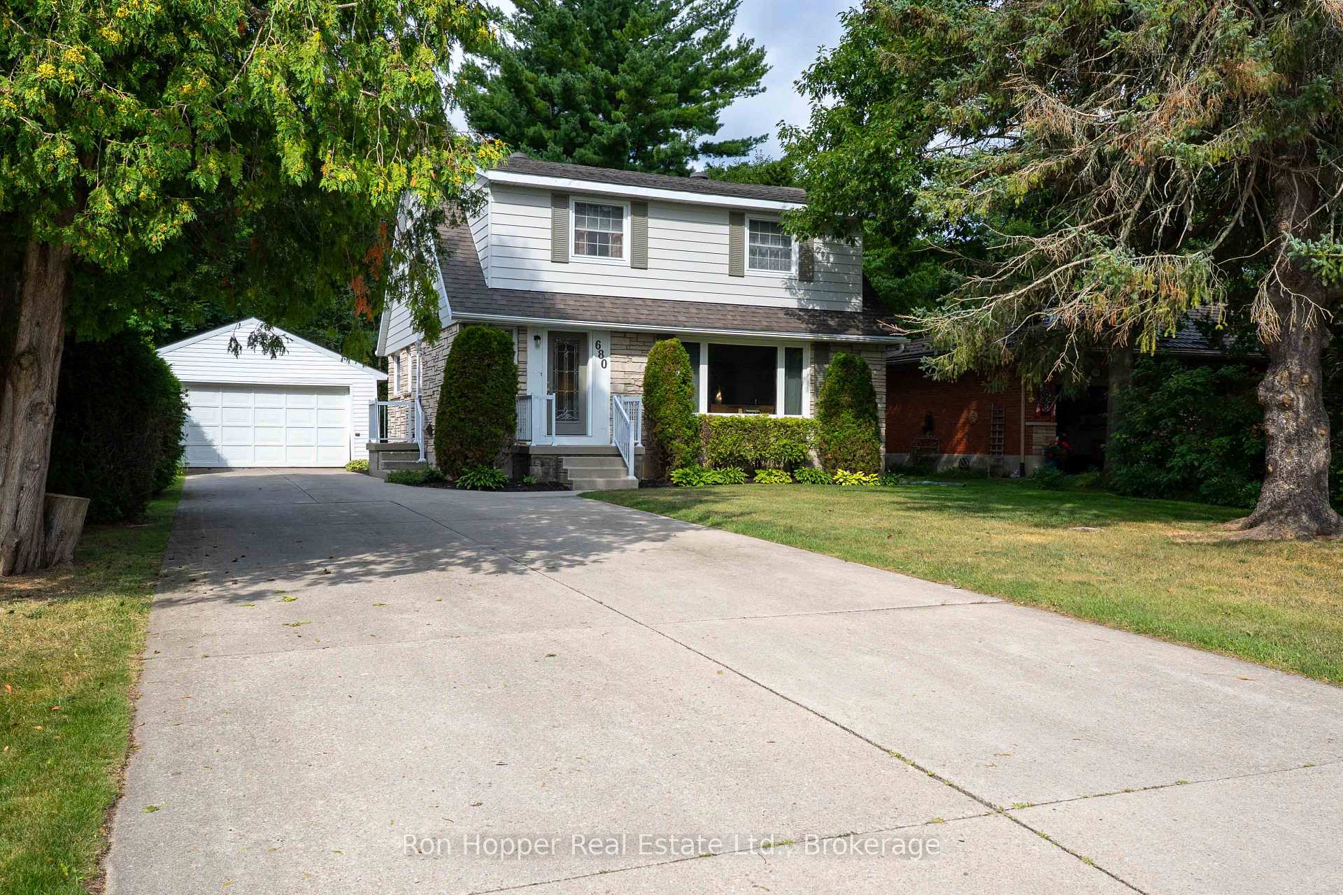 Photo 35 of 680 6th Avenue W, Owen Sound — HOMEH