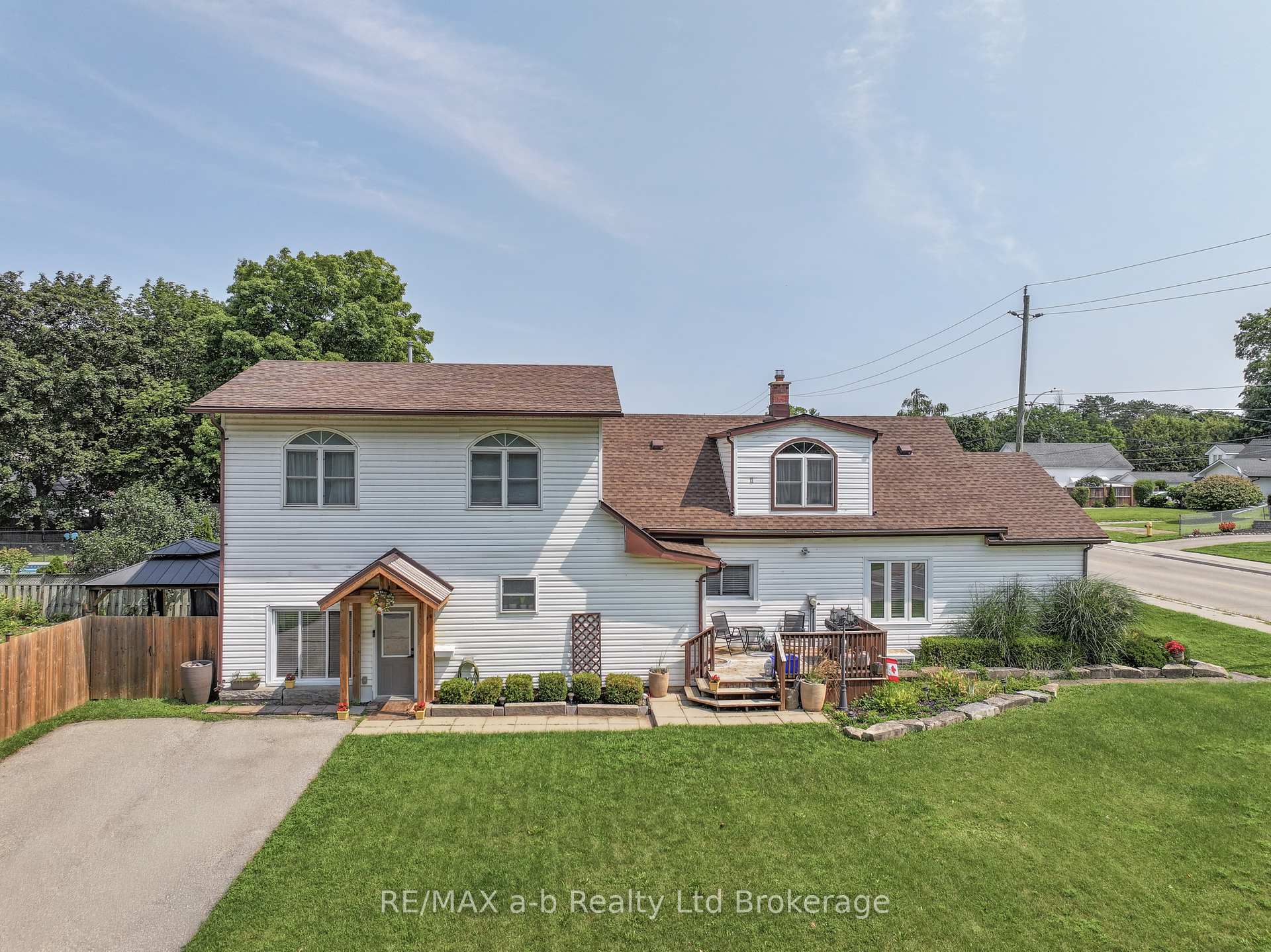 Photo of 13 Potters Road N