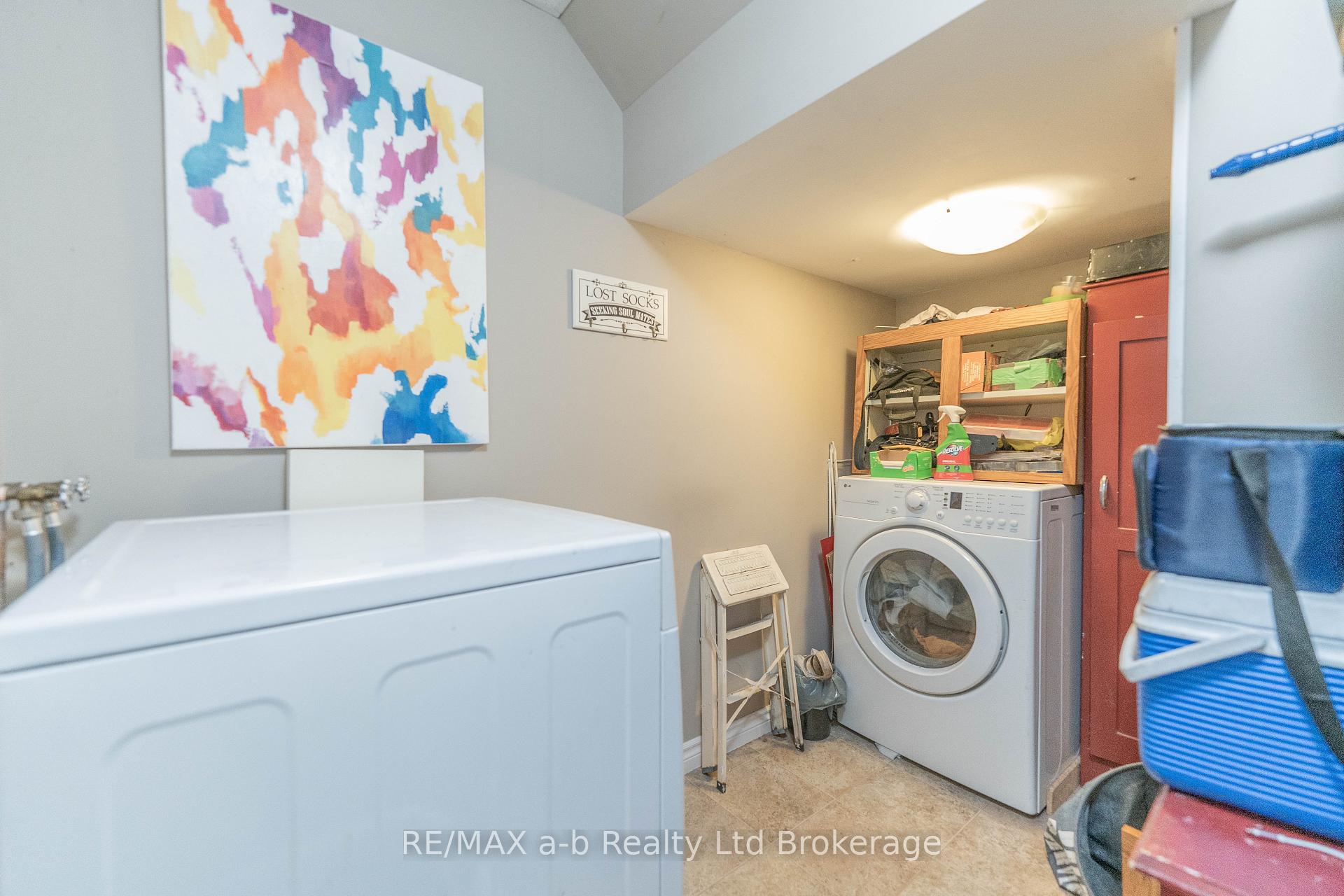 Photo 22 of 13 Potters Road N, Tillsonburg — HOMEH
