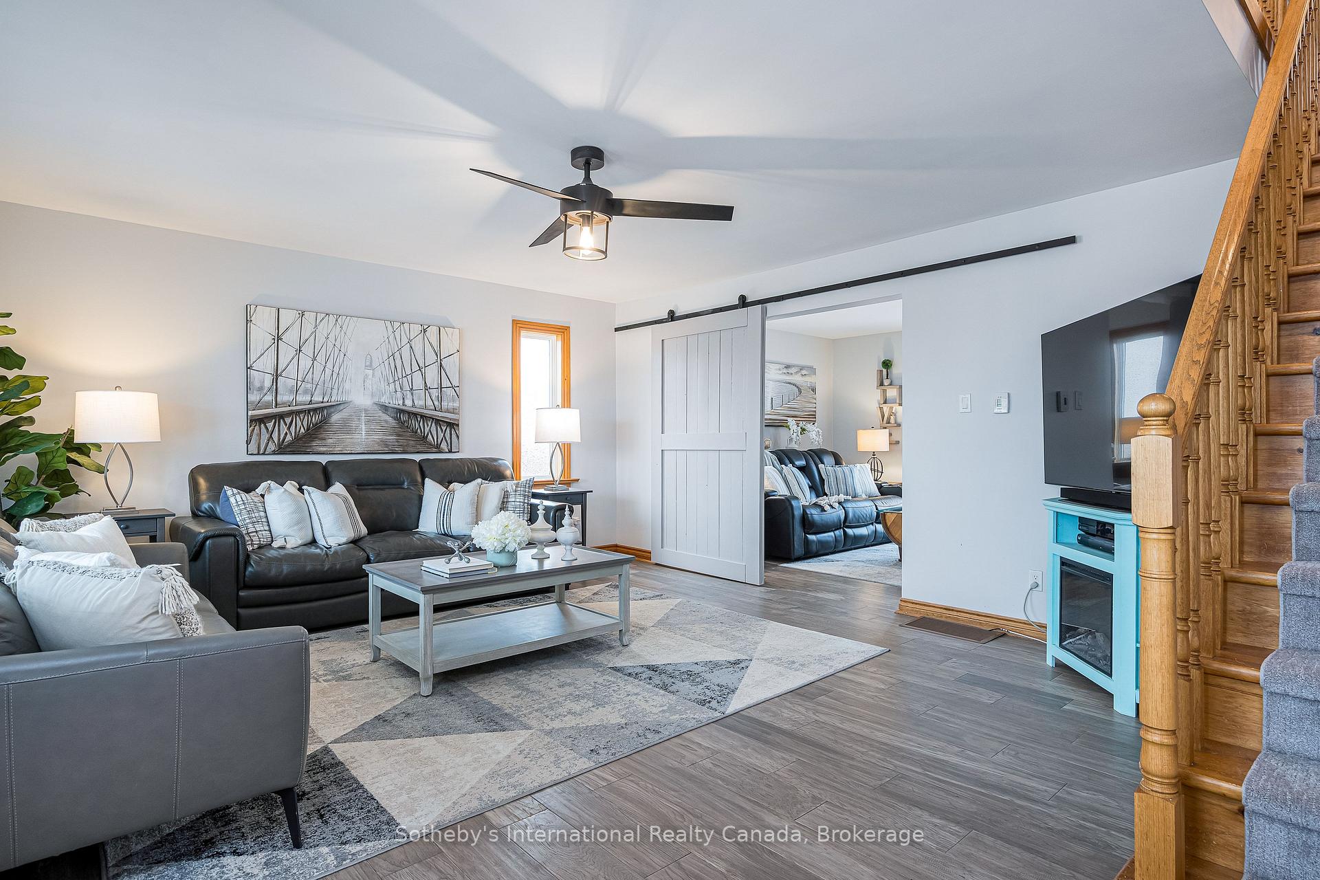 Photo 11 of 154 Mary Street, Clearview, Creemore — HOMEH