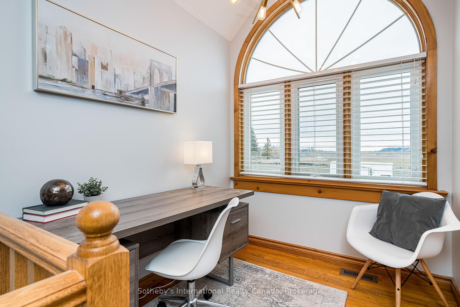 Photo 20 of 154 Mary Street, Clearview, Creemore — HOMEH