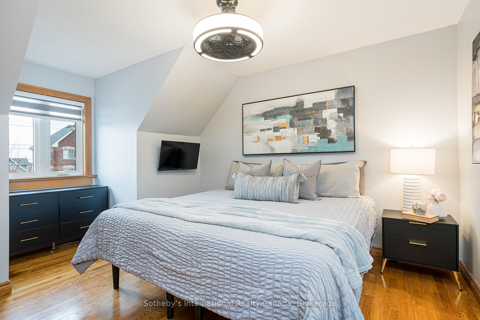 Photo 27 of 154 Mary Street, Clearview, Creemore — HOMEH