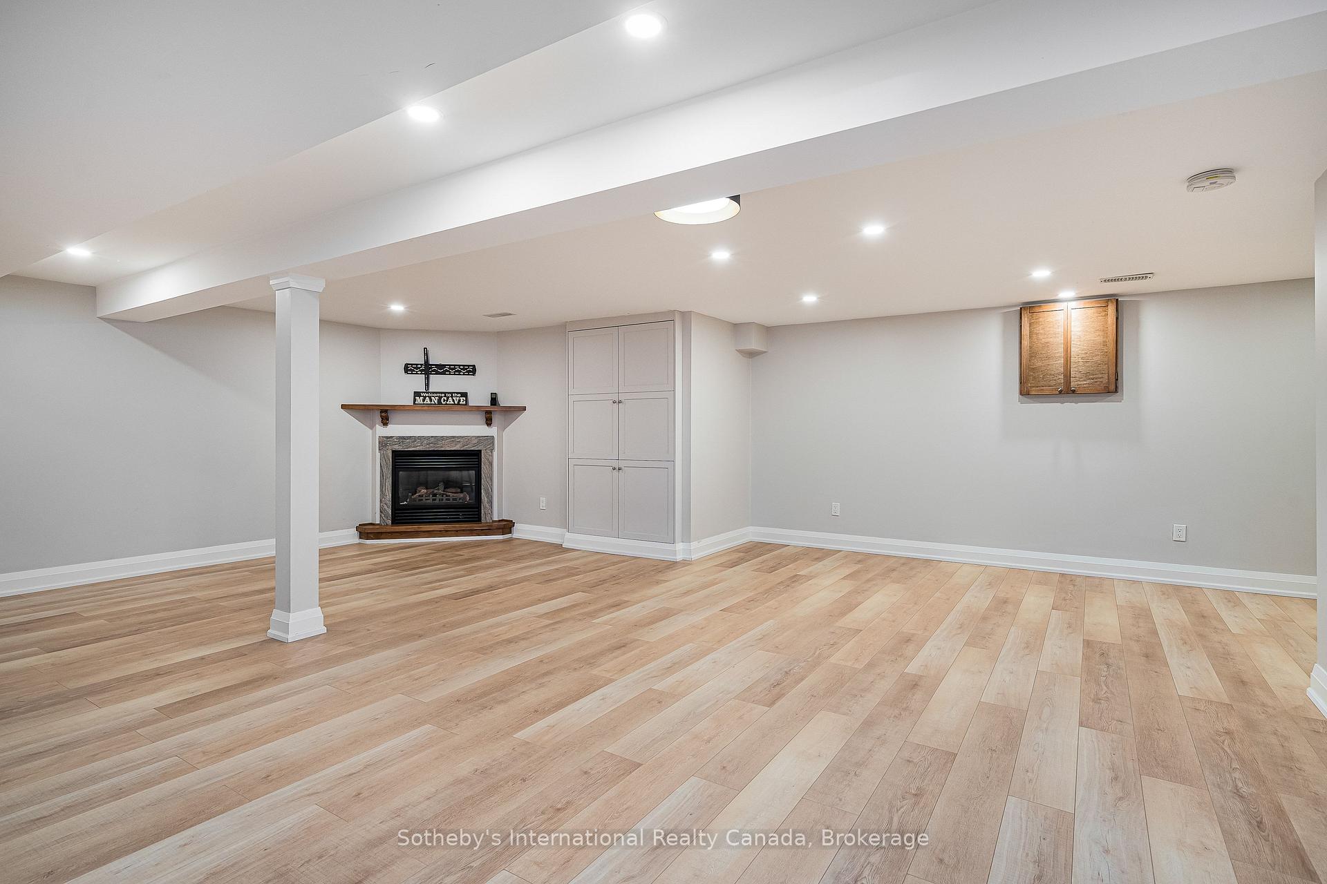 Photo 32 of 154 Mary Street, Clearview, Creemore — HOMEH