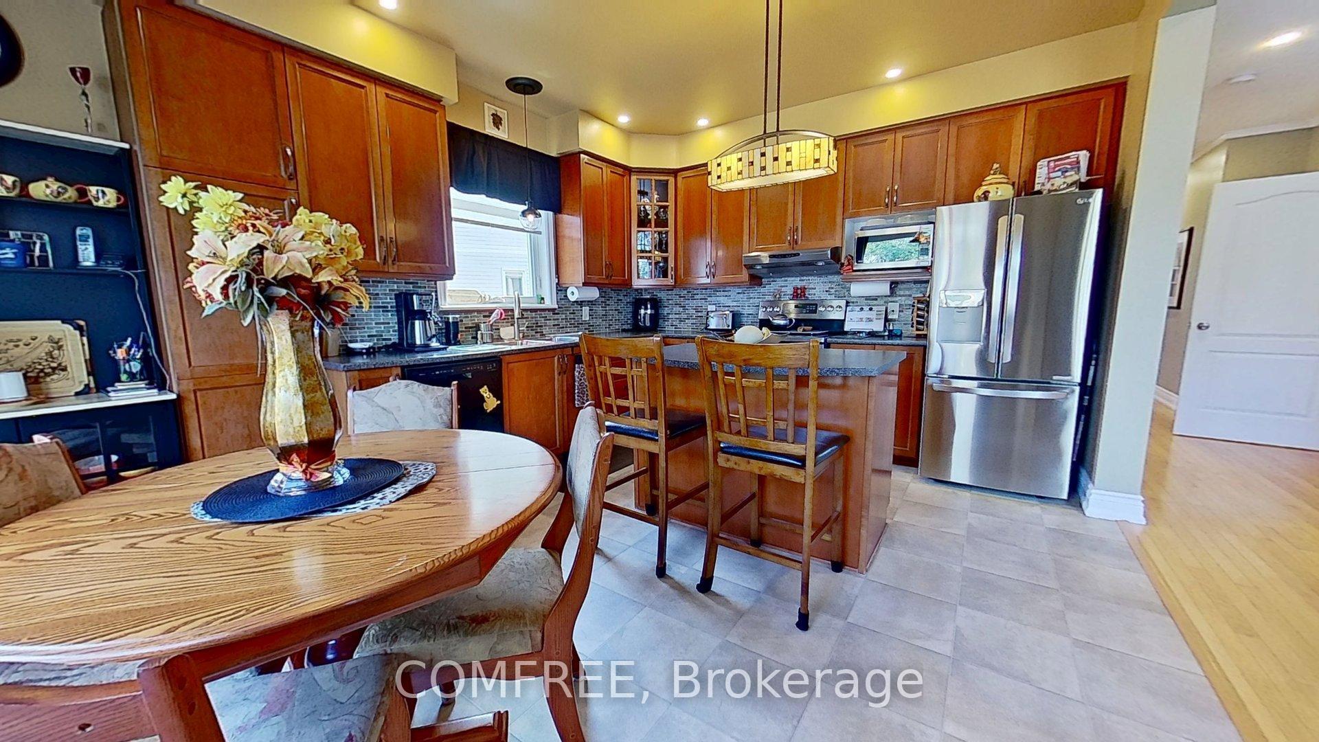 Photo 5 of 2150 Sojourn Street, Ottawa, Notting Hill/Summerside — HOMEH