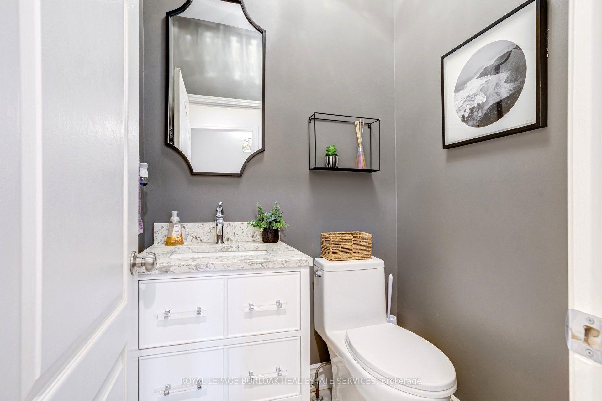 Photo 11 of 2342 Lionstone Drive, Oakville, Westmount — HOMEH