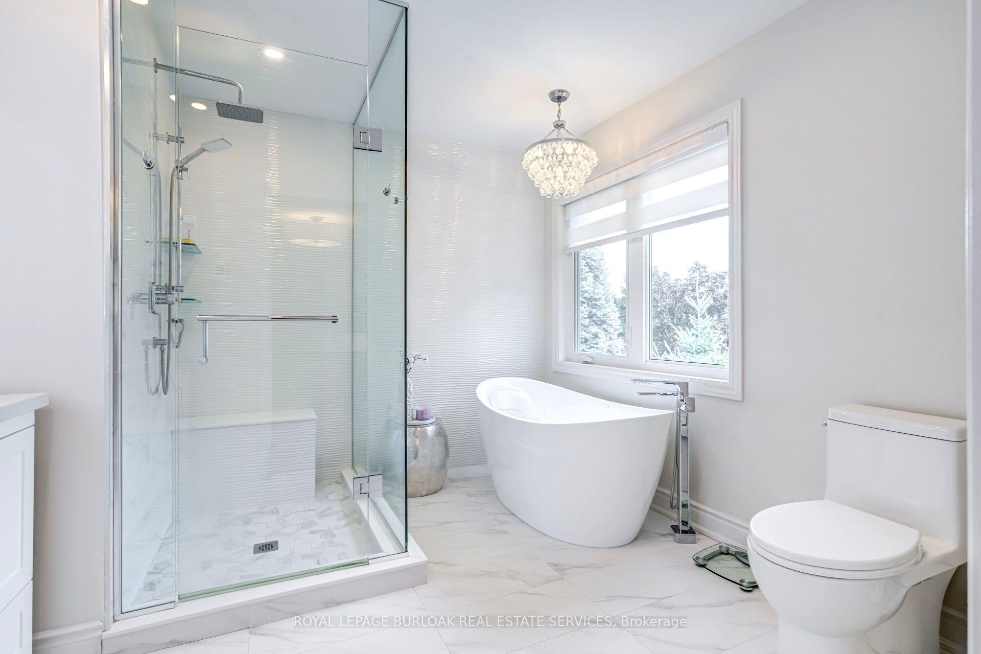 Photo 14 of 2342 Lionstone Drive, Oakville, Westmount — HOMEH