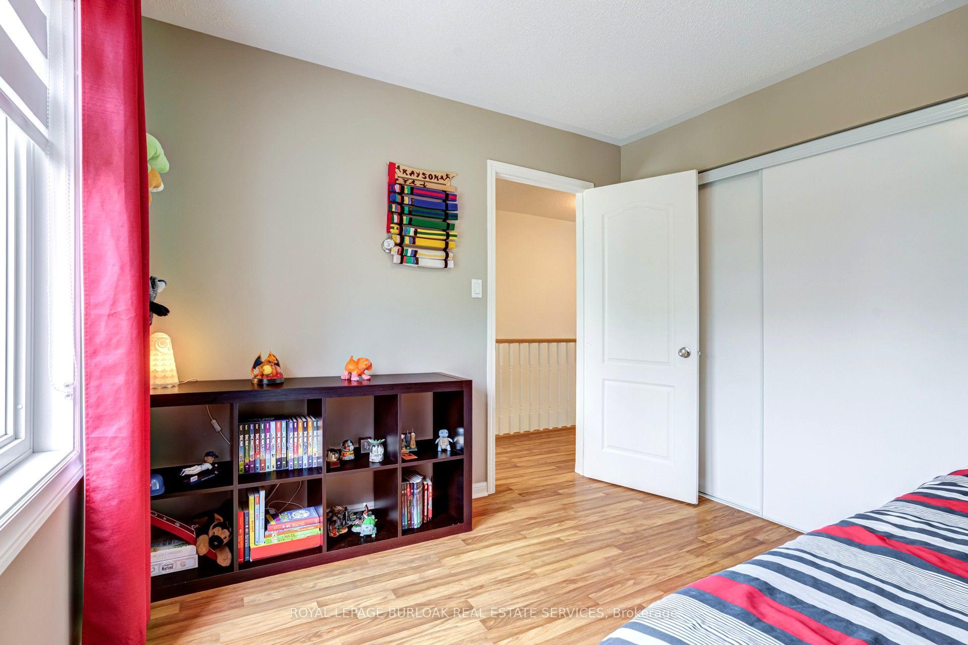 Photo 19 of 2342 Lionstone Drive, Oakville, Westmount — HOMEH