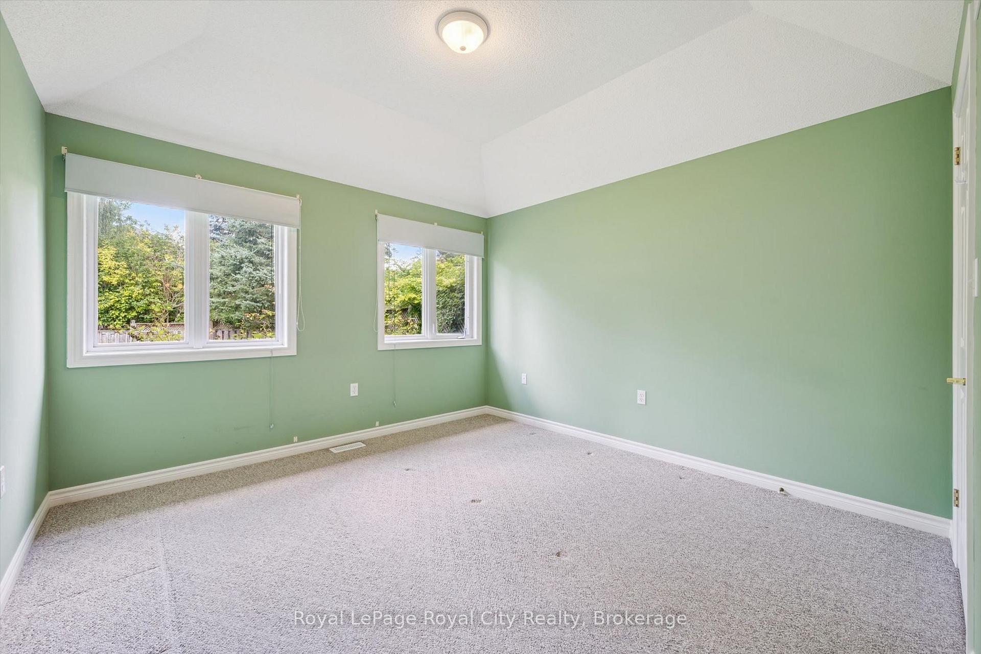 Photo 29 of 46 Terraview Crescent, Guelph, Kortright West — HOMEH