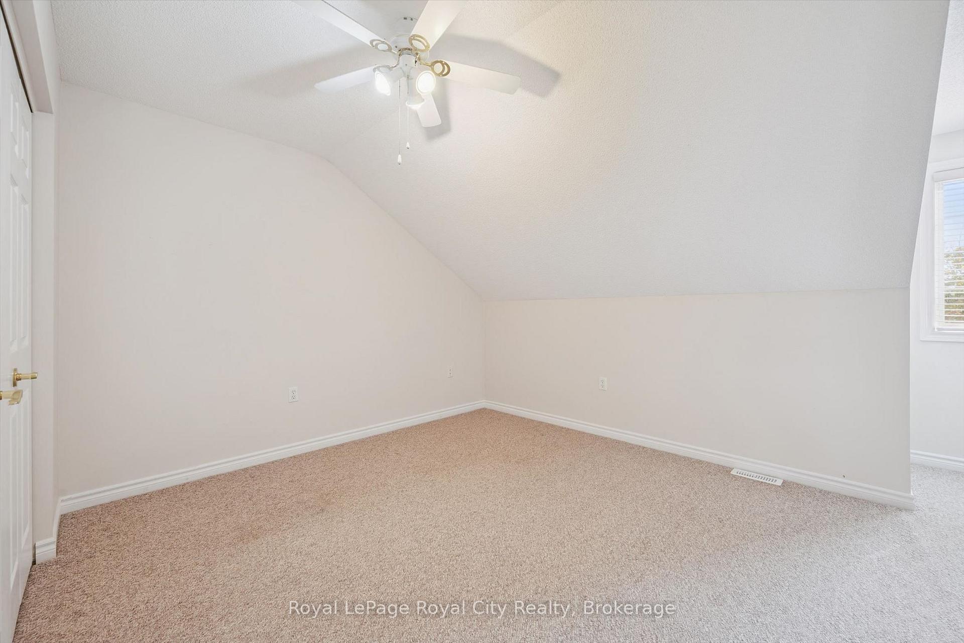 Photo 37 of 46 Terraview Crescent, Guelph, Kortright West — HOMEH