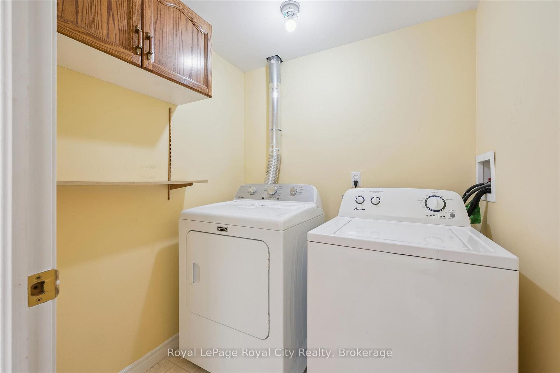 Photo 30 of 46 Terraview Crescent, Guelph, Kortright West — HOMEH