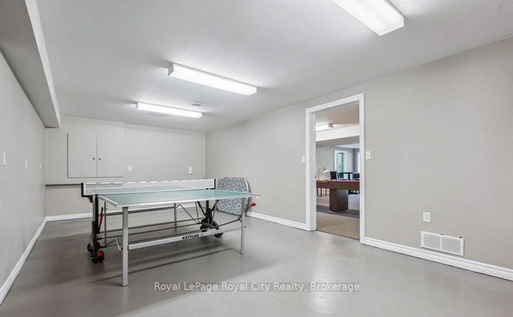 Photo 56 of 46 Terraview Crescent, Guelph, Kortright West — HOMEH