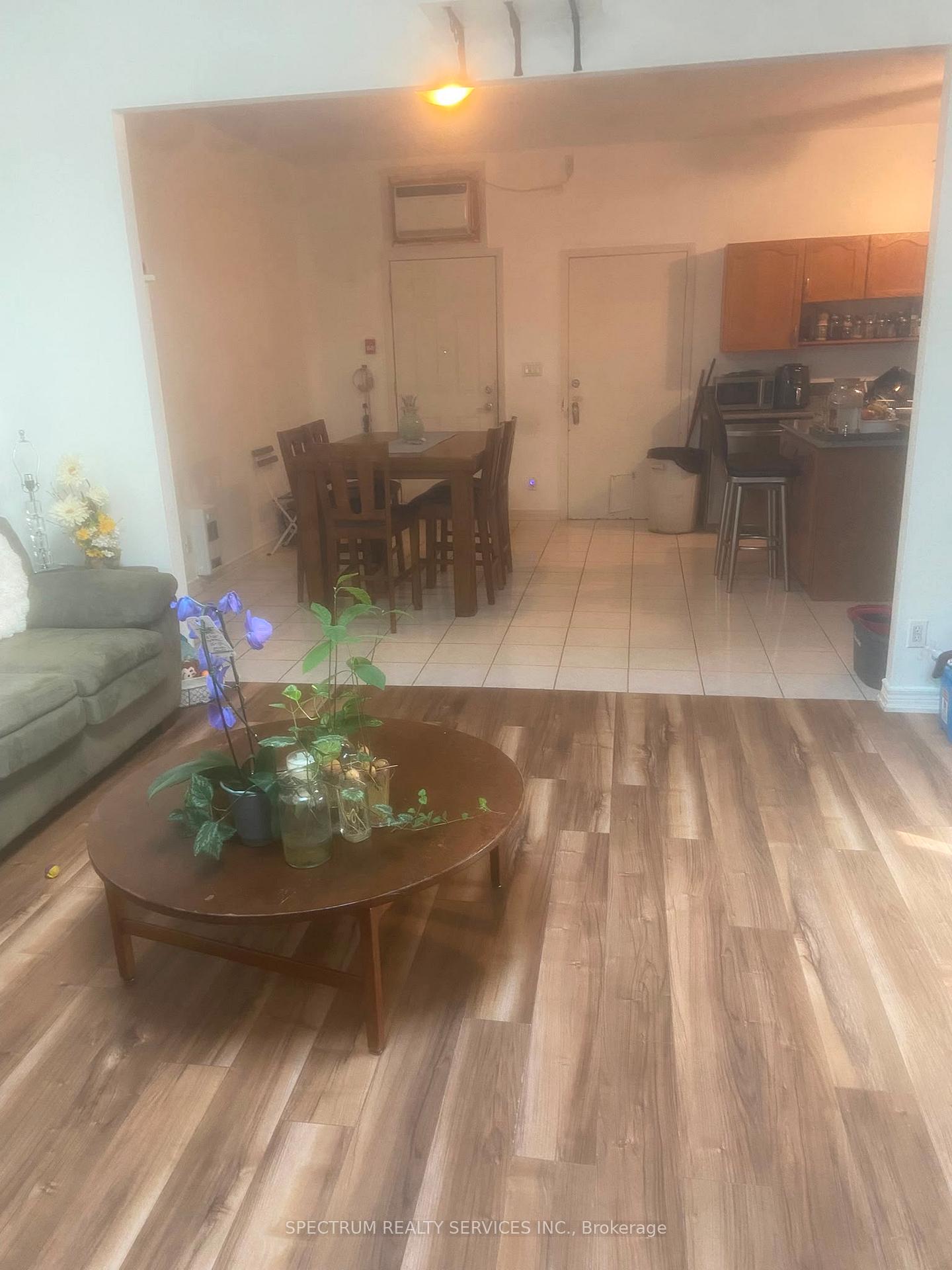 Photo 11 of Unit Rear Main Floor Loft, 3126 Dundas Street, Toronto, Junction Area — HOMEH