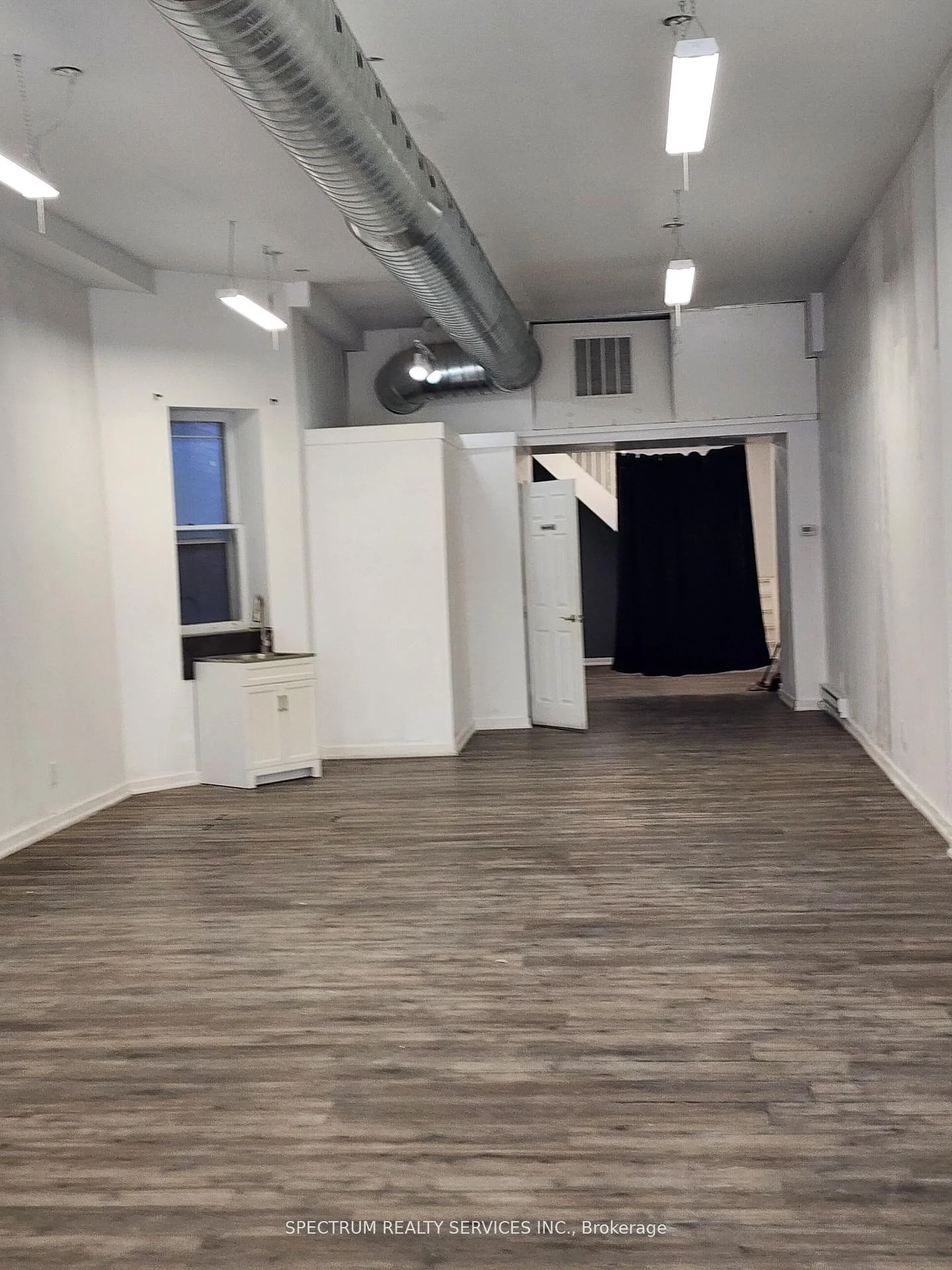 Photo 4 of Unit Rear Main Floor Loft, 3126 Dundas Street, Toronto, Junction Area — HOMEH