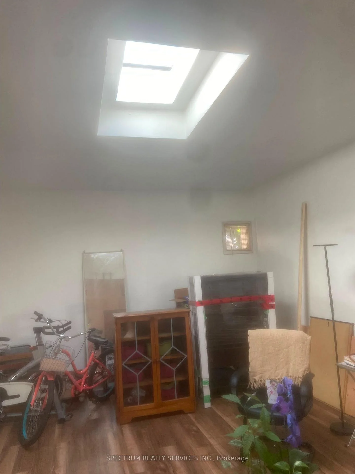 Photo 6 of Unit Rear Main Floor Loft, 3126 Dundas Street, Toronto, Junction Area — HOMEH