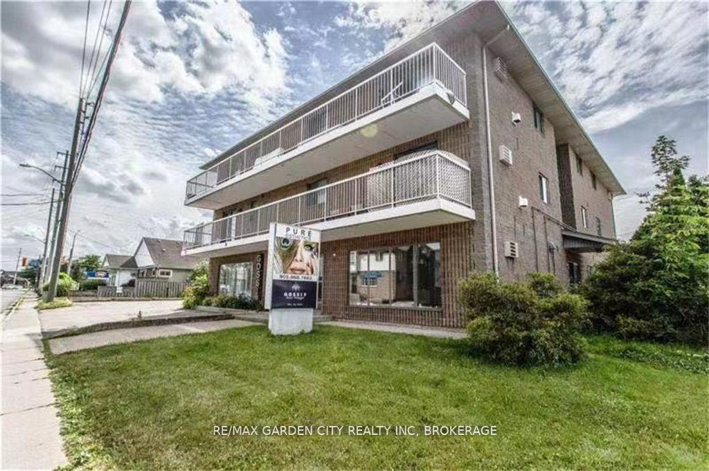 Photo 1 of Unit 201, 210 Pelham Road, St. Catharines, Western Hill — HOMEH