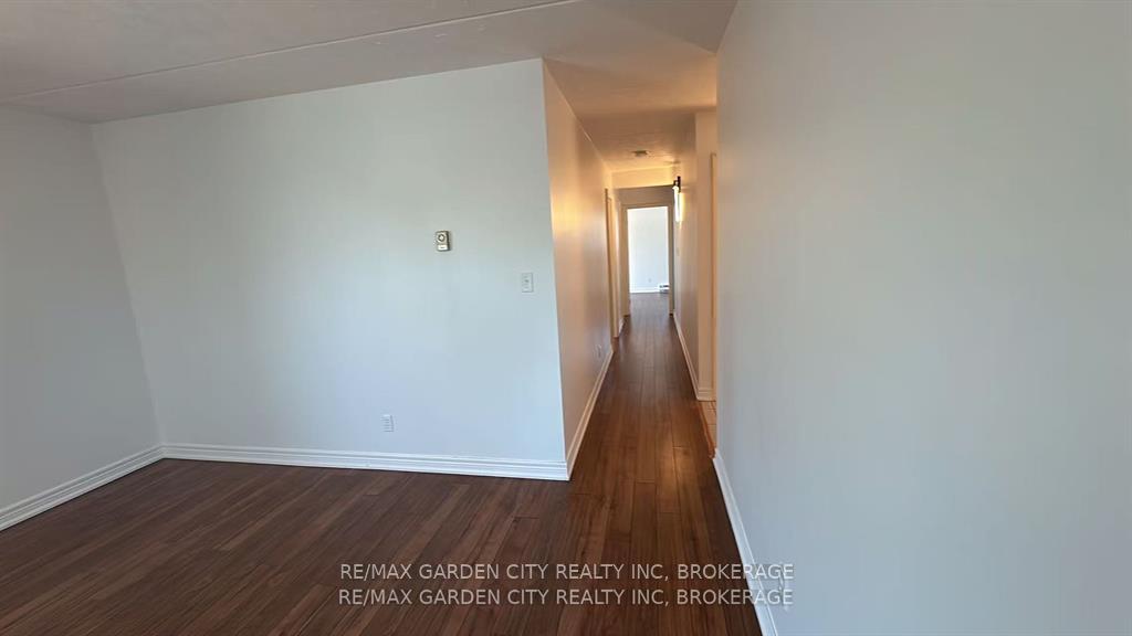 Photo 13 of Unit 201, 210 Pelham Road, St. Catharines, Western Hill — HOMEH
