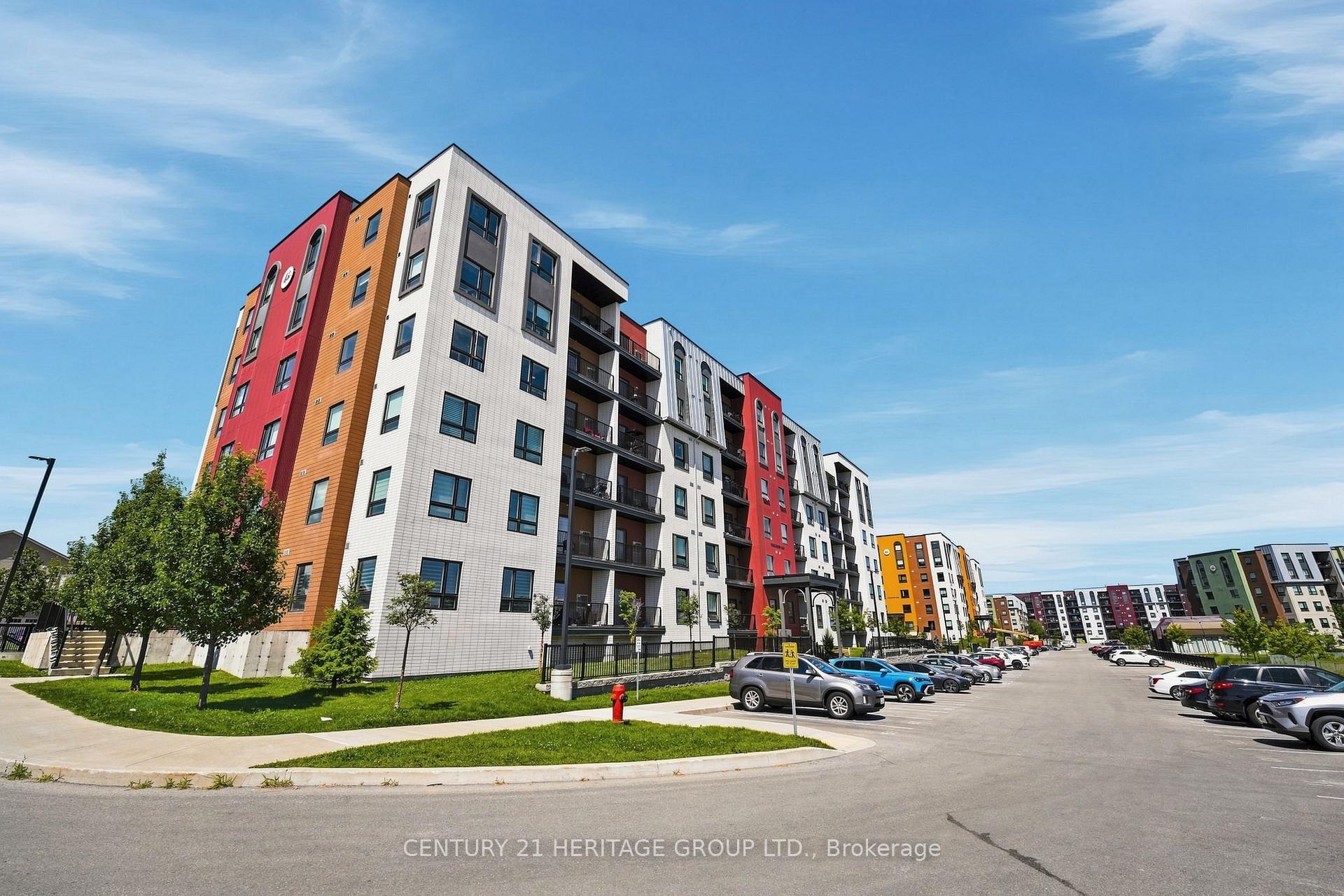 Photo 2 of Unit 502, 10 Culinary Lane, Barrie, Rural Barrie Southeast — HOMEH