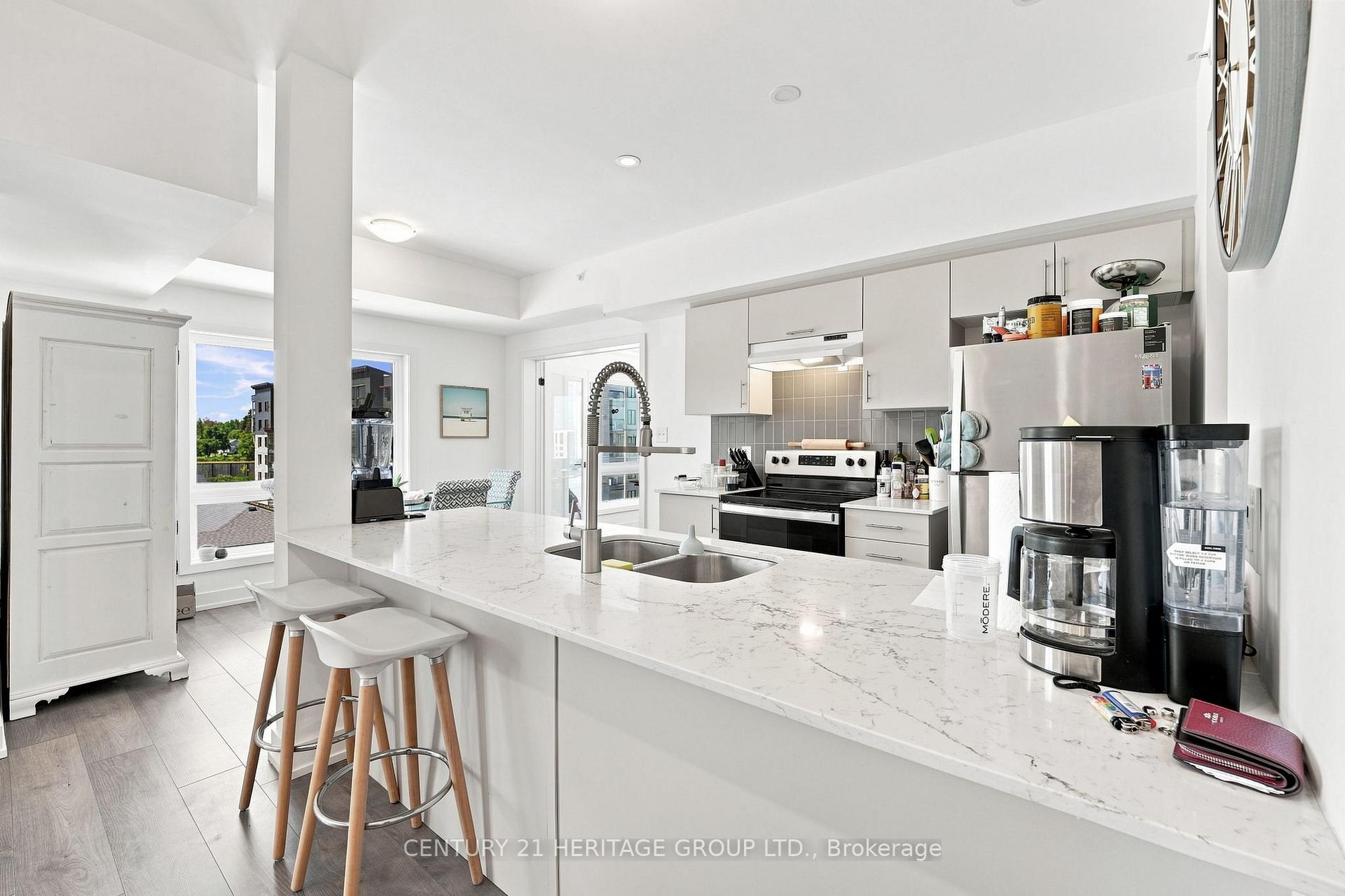 Photo 17 of Unit 502, 10 Culinary Lane, Barrie, Rural Barrie Southeast — HOMEH