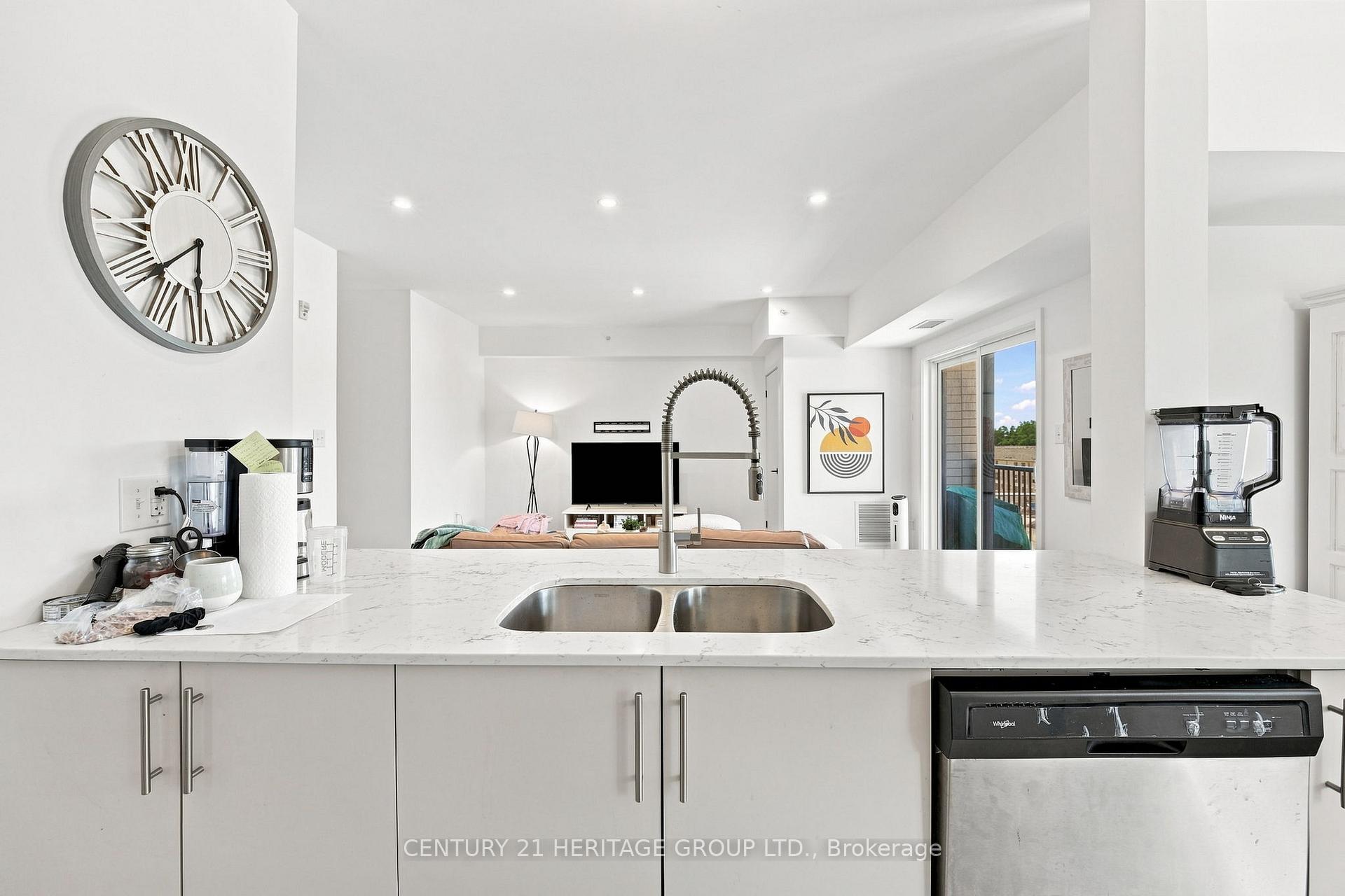 Photo 23 of Unit 502, 10 Culinary Lane, Barrie, Rural Barrie Southeast — HOMEH