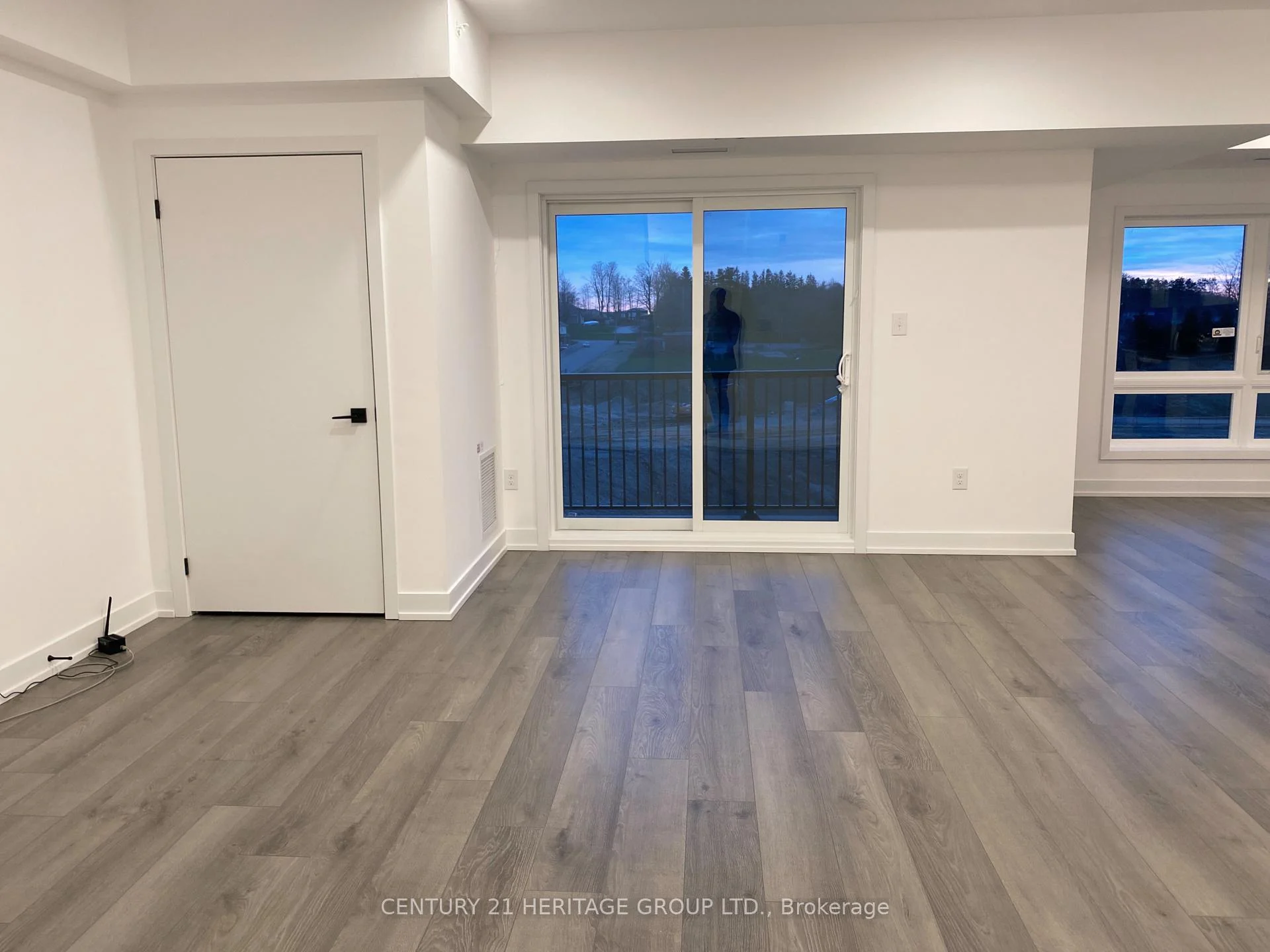Photo 14 of Unit 502, 10 Culinary Lane, Barrie, Rural Barrie Southeast — HOMEH